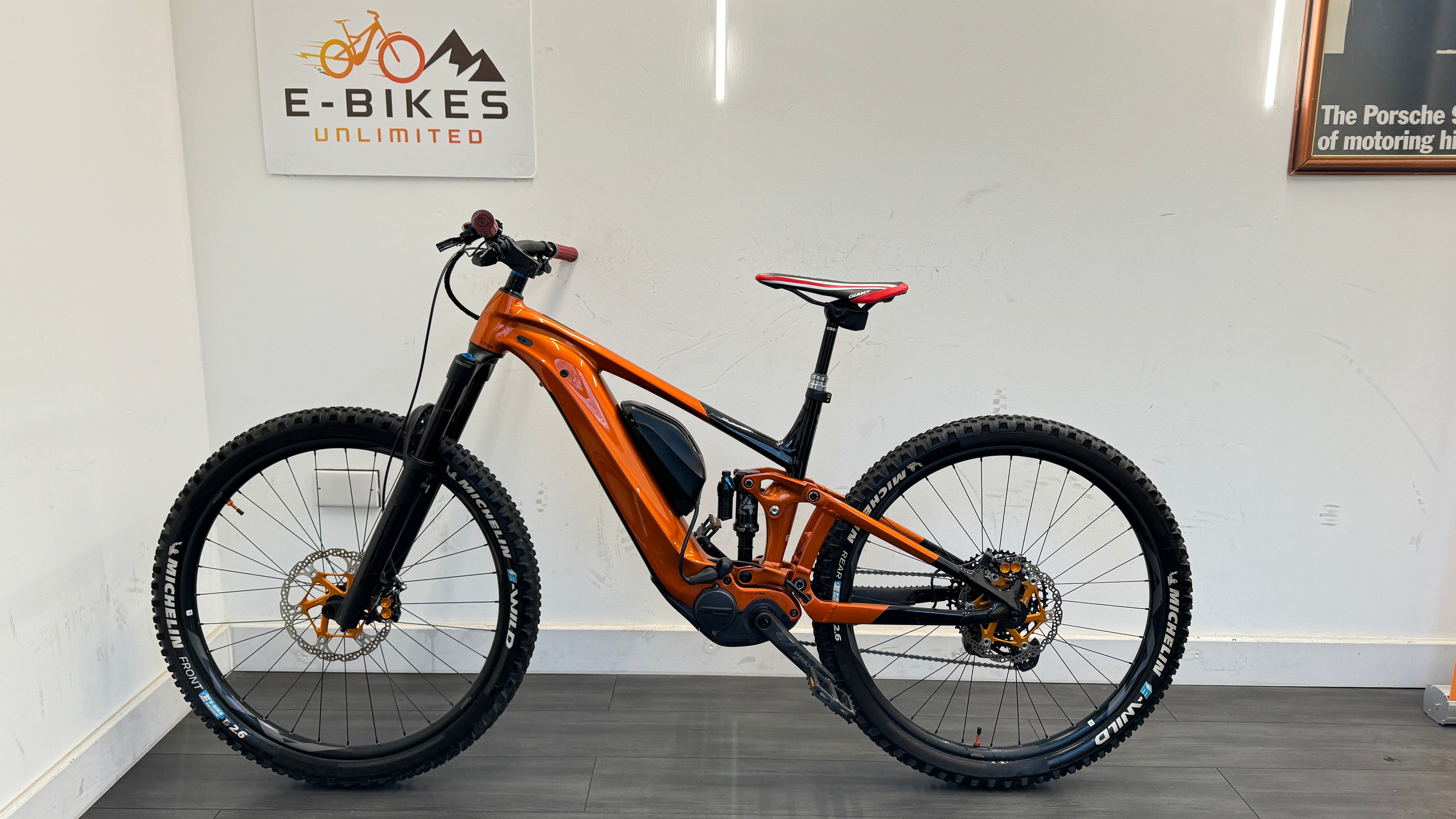 Giant Trance X E+1 Pro 29er LARGE Amber Range Extender Hope tech 4 AXS 658 miles