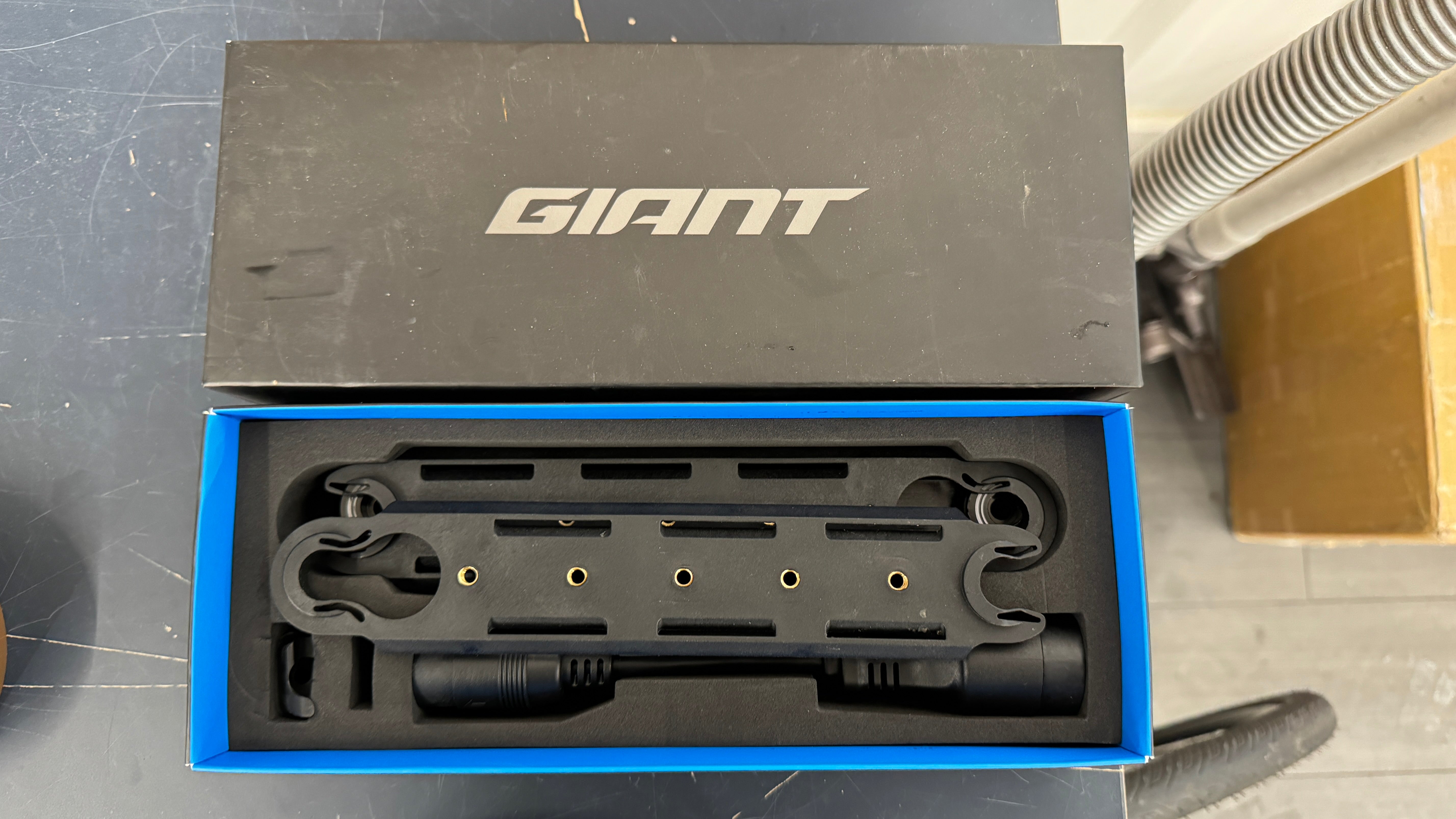 Giant Trance X E+1 Pro 29er LARGE Amber Range Extender Hope tech 4 AXS 658 miles