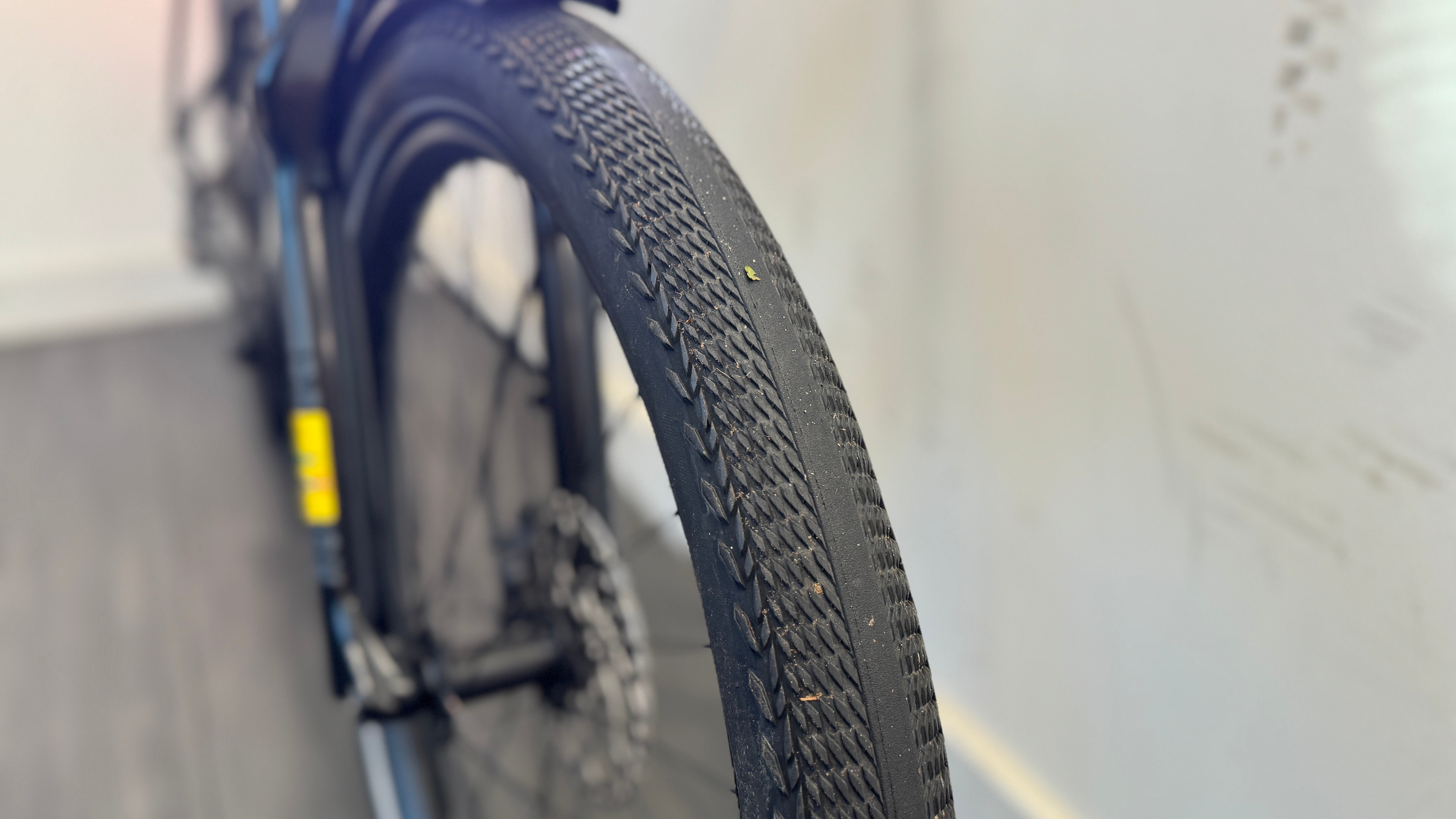 Specialized Turbo Vado 5.0 MEDIUM 710Wh battery 90Nm torque Step-Through 12.5 miles Charger and keys