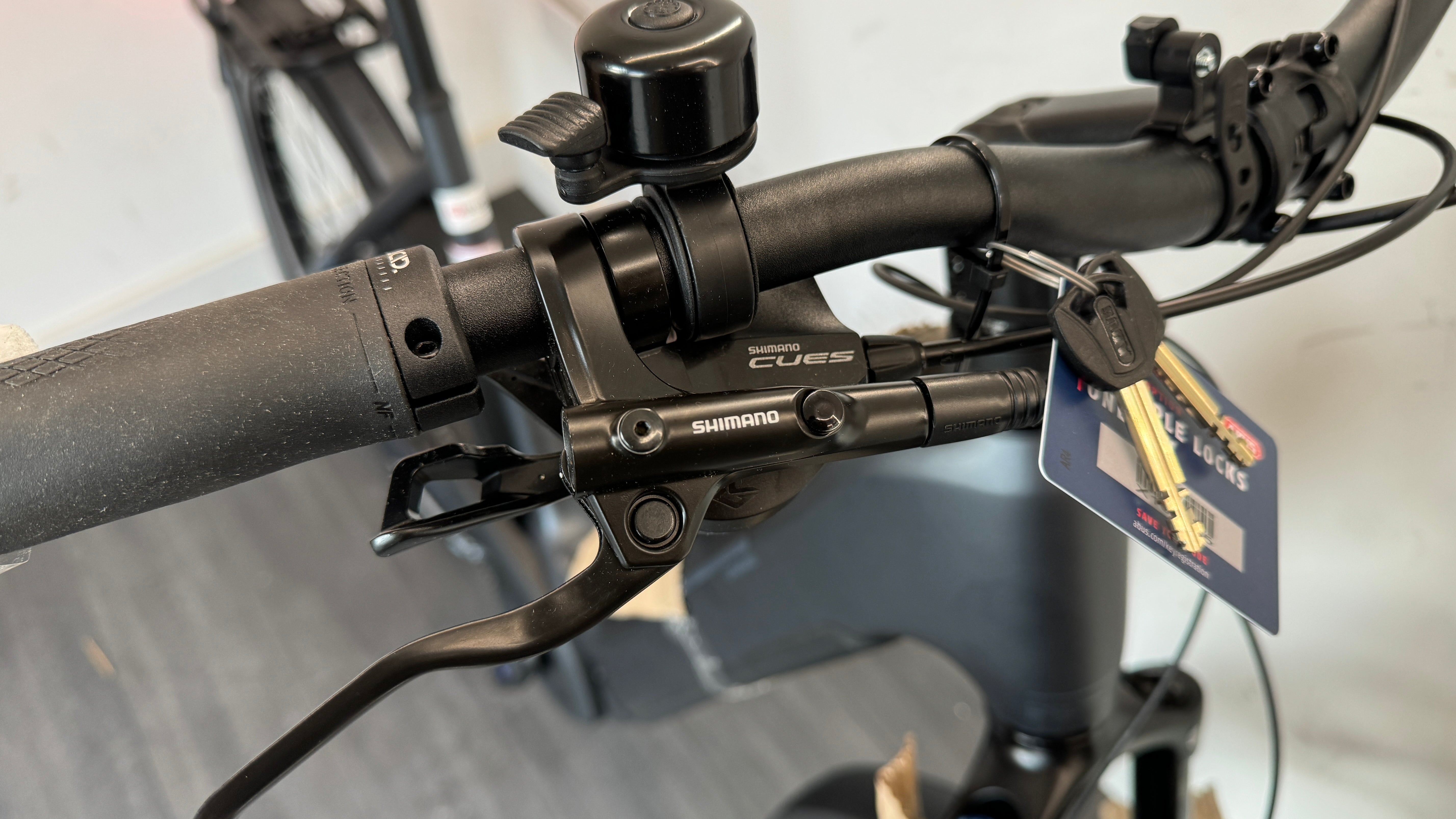 2025 Cube Kathmandu Hybrid Pro 800 LARGE Bike In Slab Grey & Chrome BRAND NEW