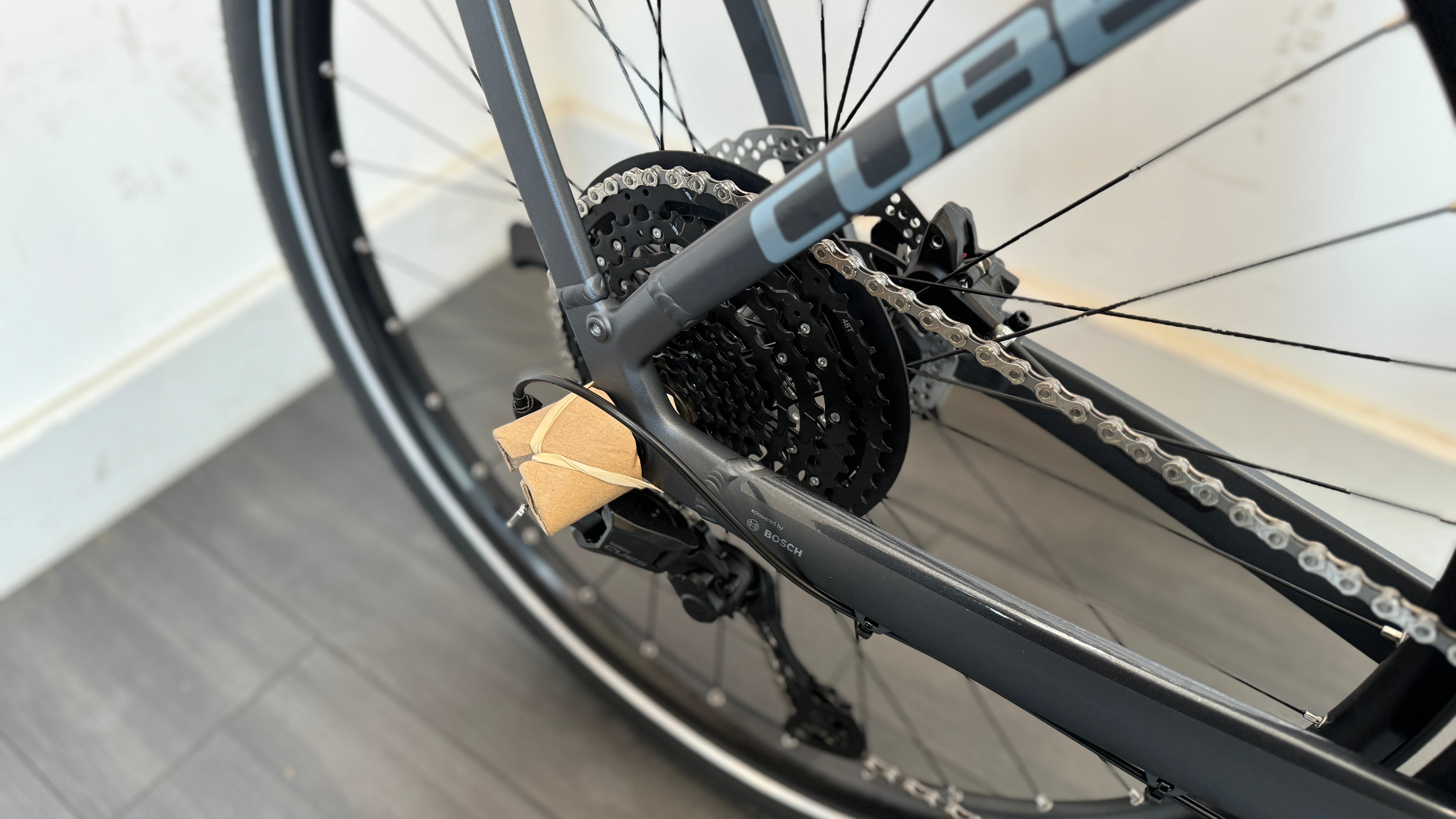 2025 Cube Kathmandu Hybrid Pro 800 LARGE Bike In Slab Grey & Chrome BRAND NEW