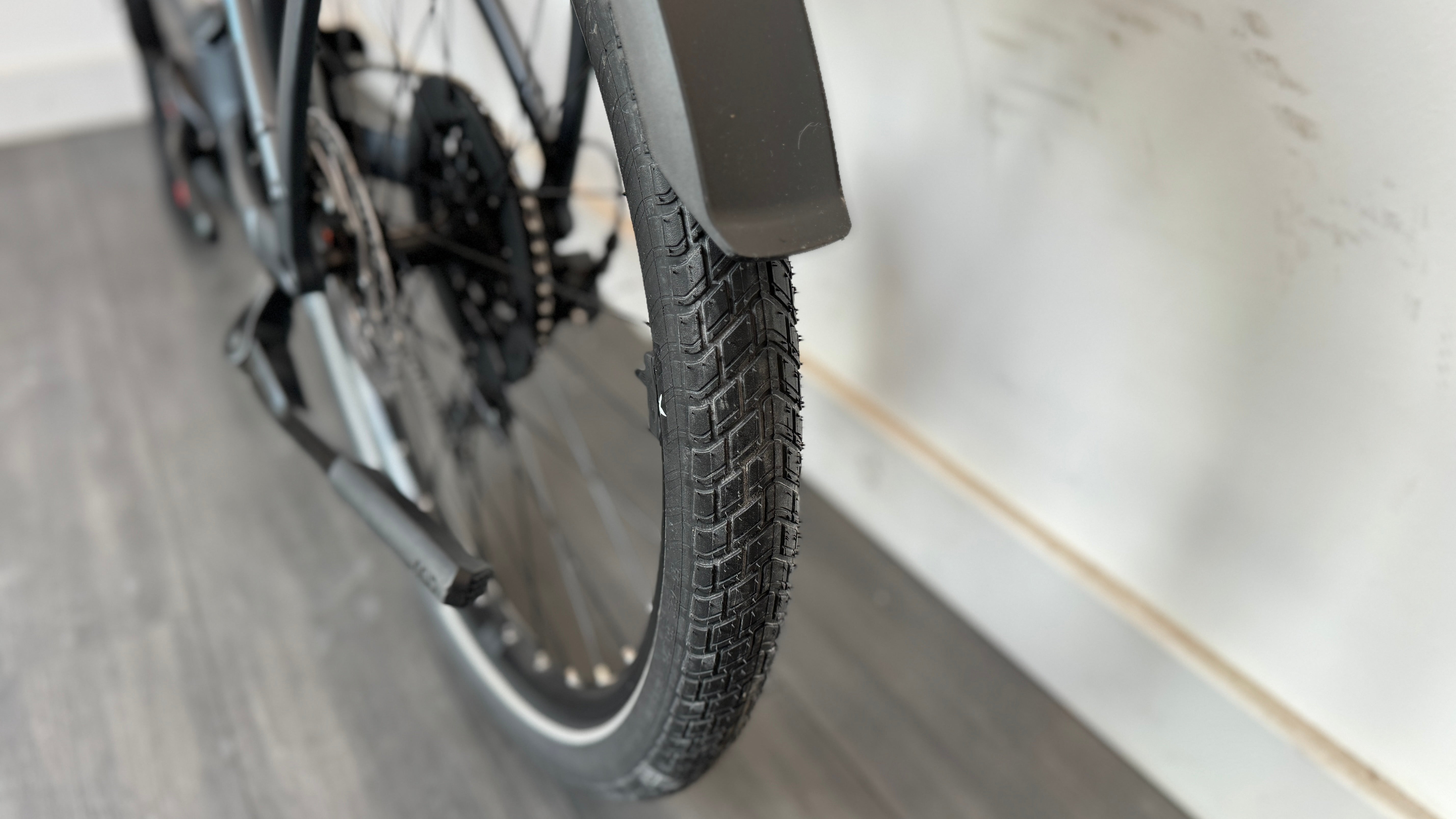 2025 Cube Kathmandu Hybrid Pro 800 LARGE Bike In Slab Grey & Chrome BRAND NEW