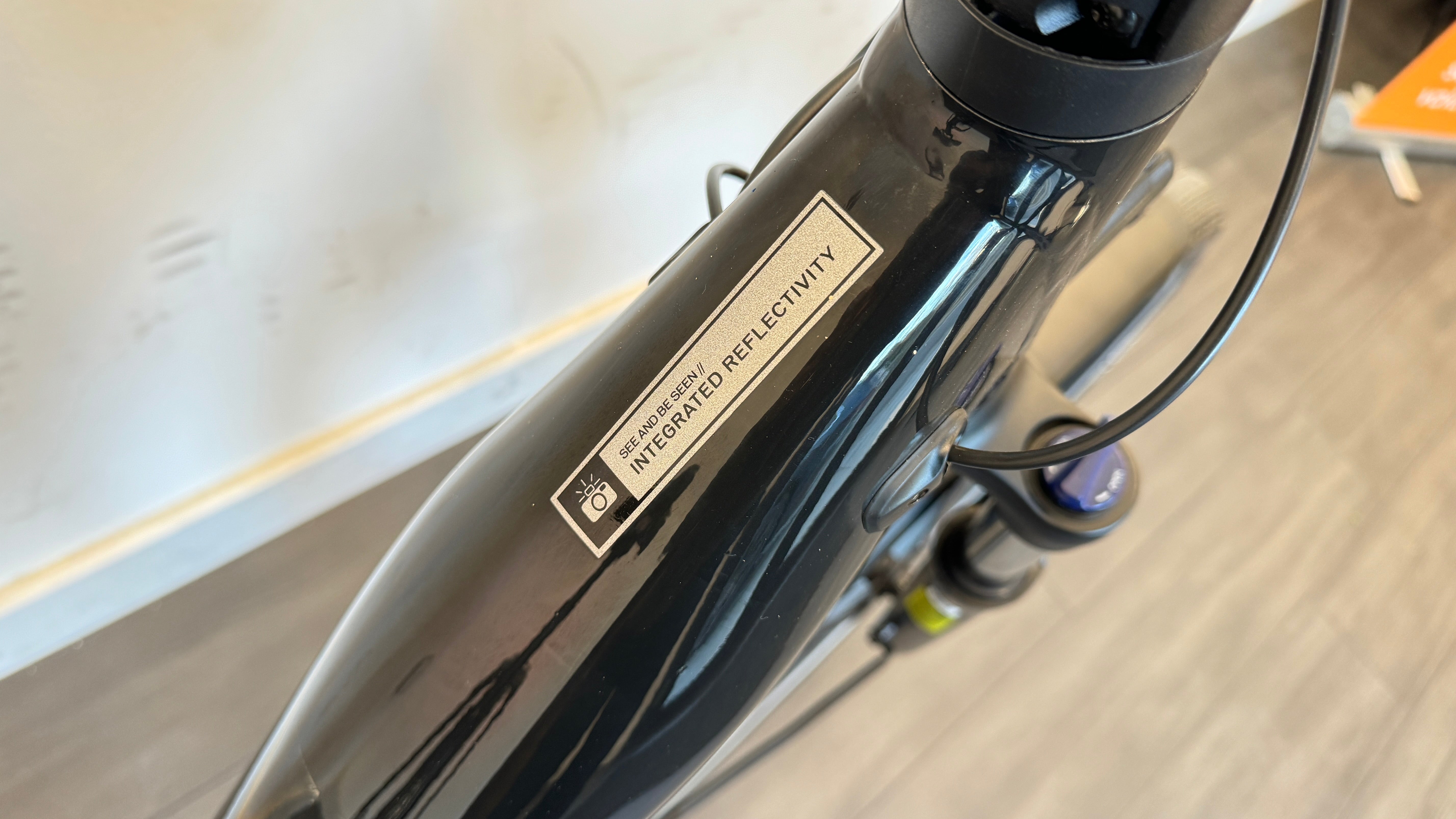 Specialized Turbo Como 4.0 Bike MEDIUM 2.0 motor 70Nm 710Wh battery ONLY 2 miles RRP £2600