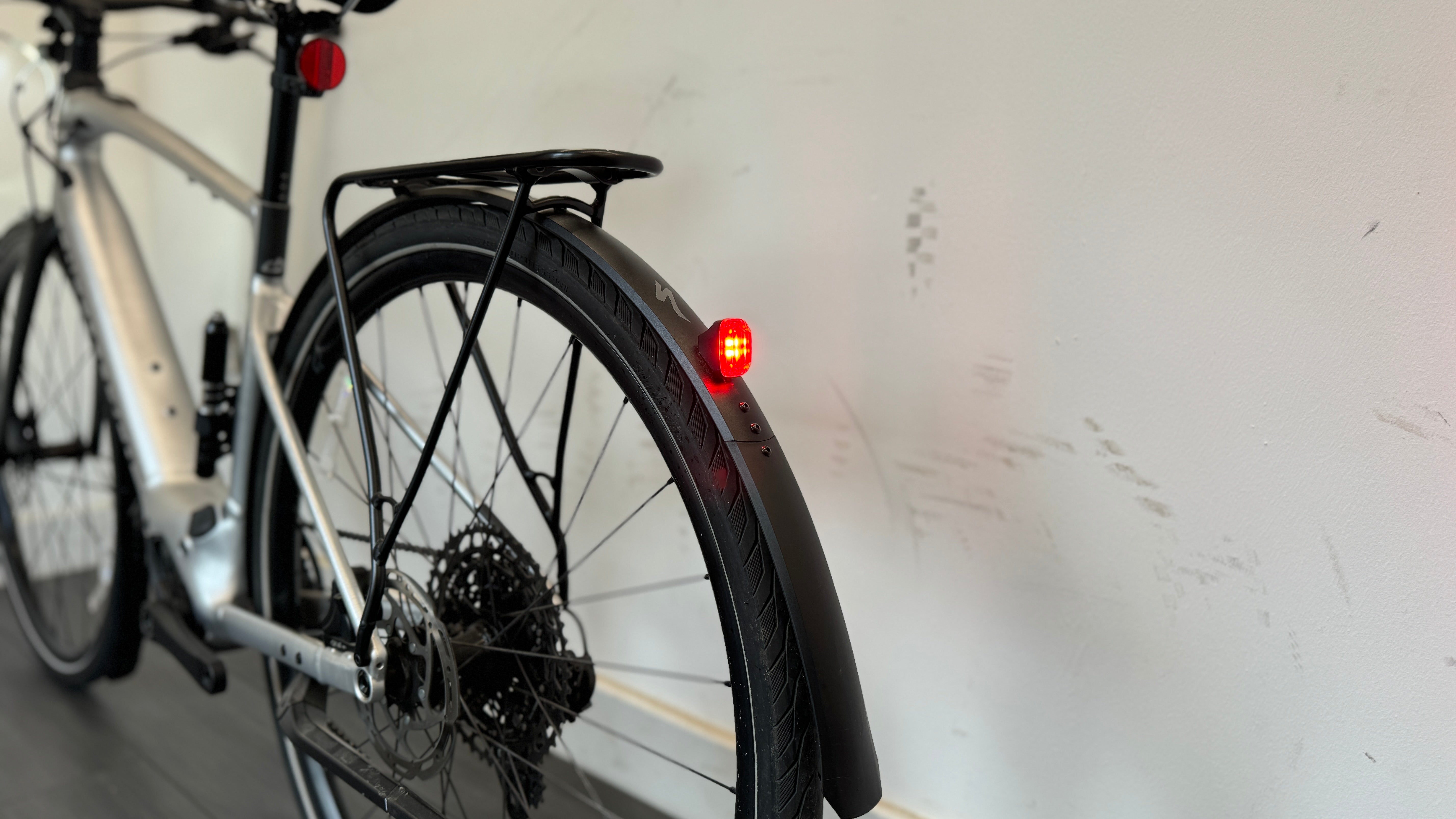 Specialized Turbo Vado SL 5.0 EQ MEDIUM electric bike RRP £3400 320Wh battery