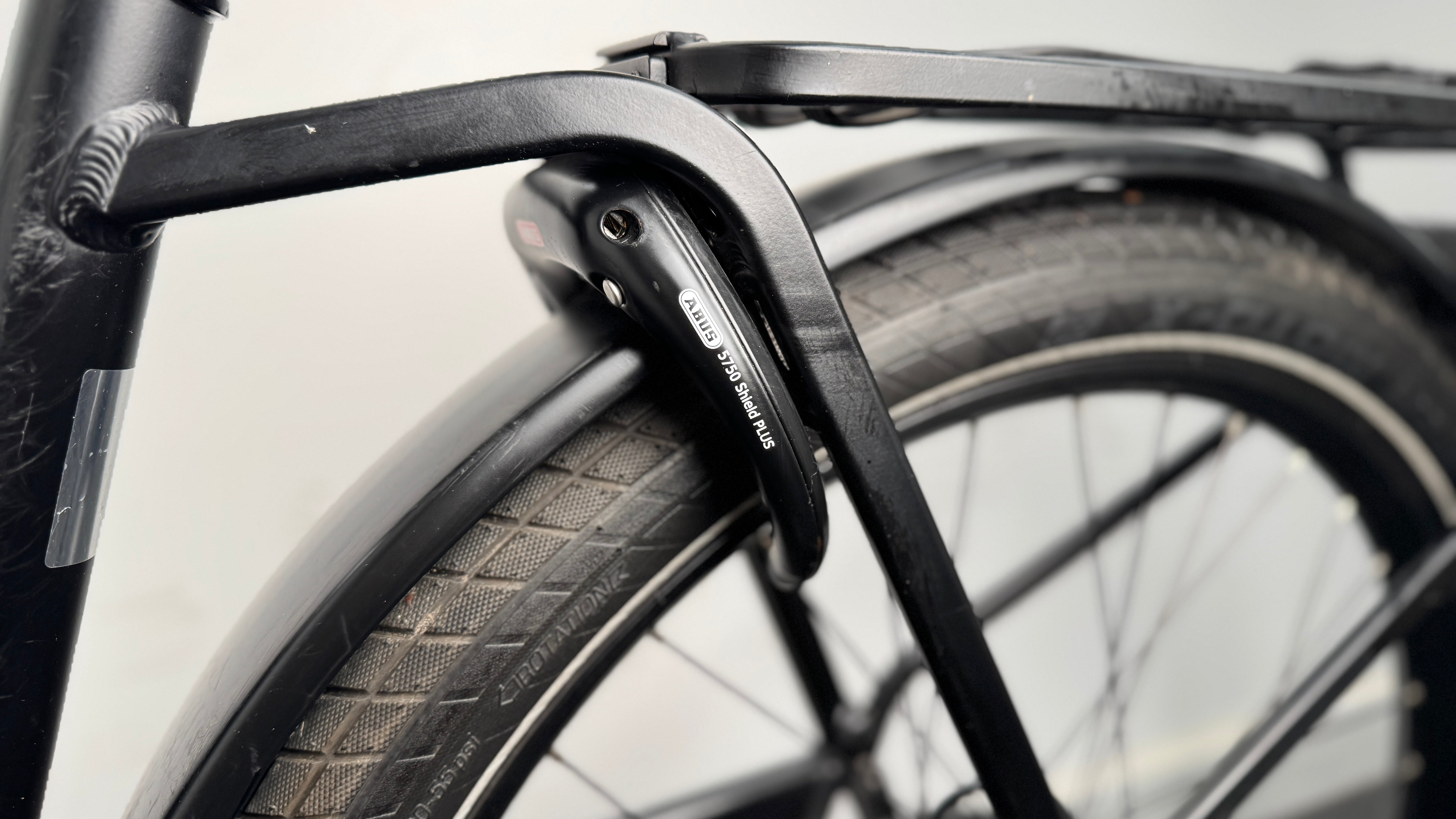 Riese & Muller Nevo GT 51cm Enviolo Belt drive Medium/Large Grey Step through Electric Bike 625Wh 3400 miles