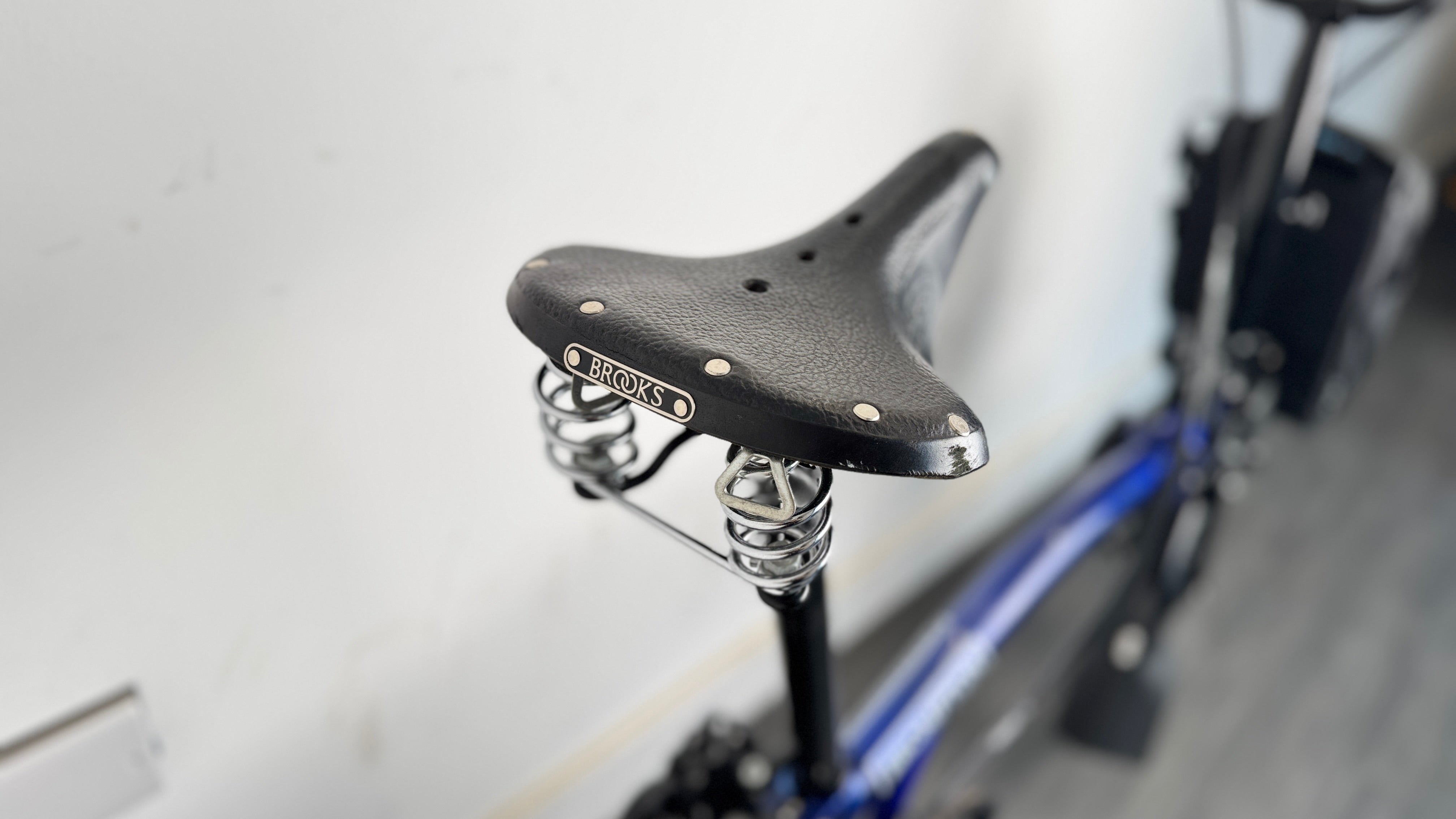 Brompton C-Line Electric Bike 6 Speed Bolt Blue Lacquer Pannier bag Brooks saddle