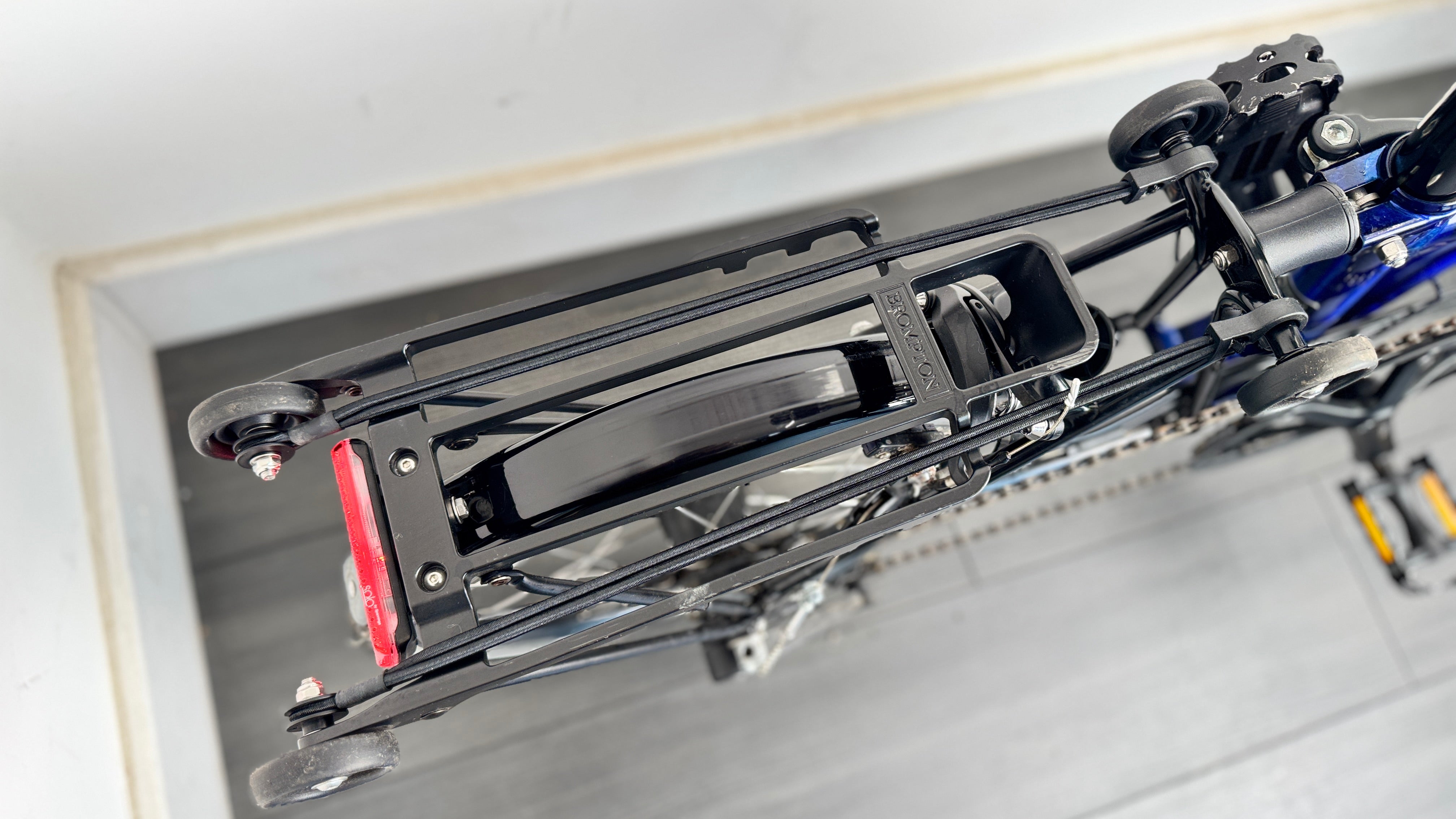 Brompton C-Line Electric Bike 6 Speed Bolt Blue Lacquer Pannier bag Brooks saddle