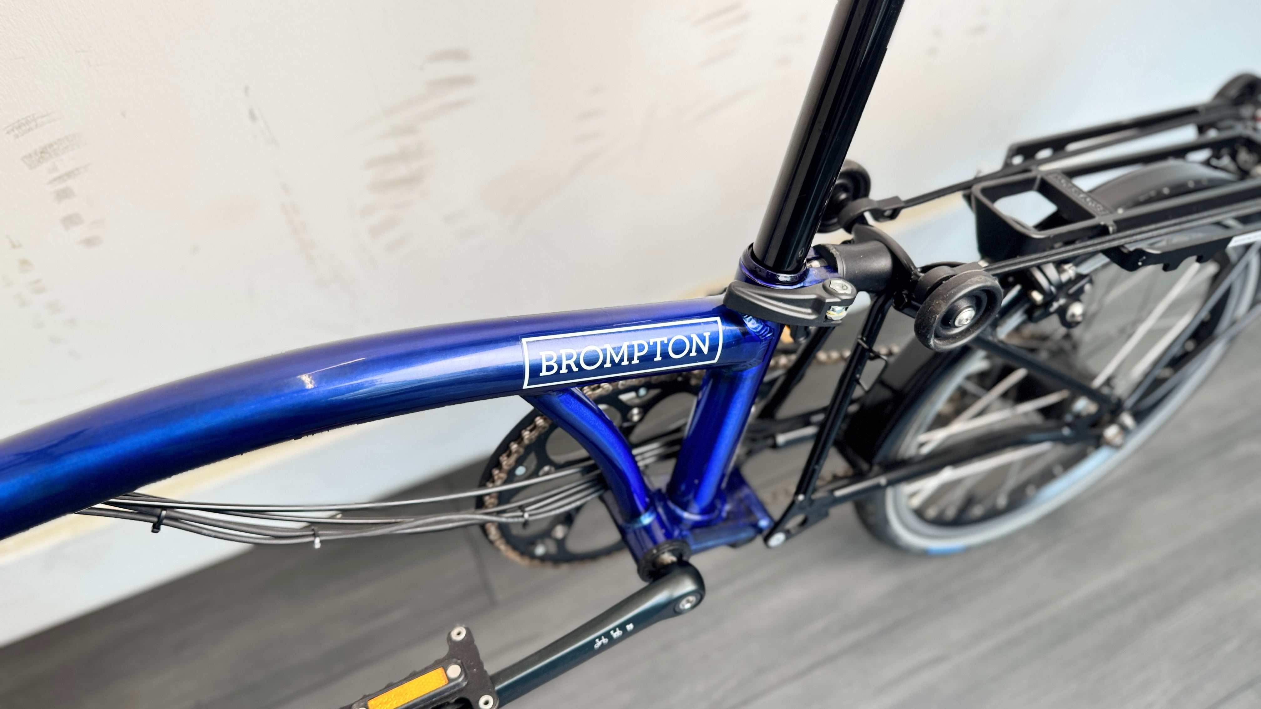 Brompton C-Line Electric Bike 6 Speed Bolt Blue Lacquer Pannier bag Brooks saddle