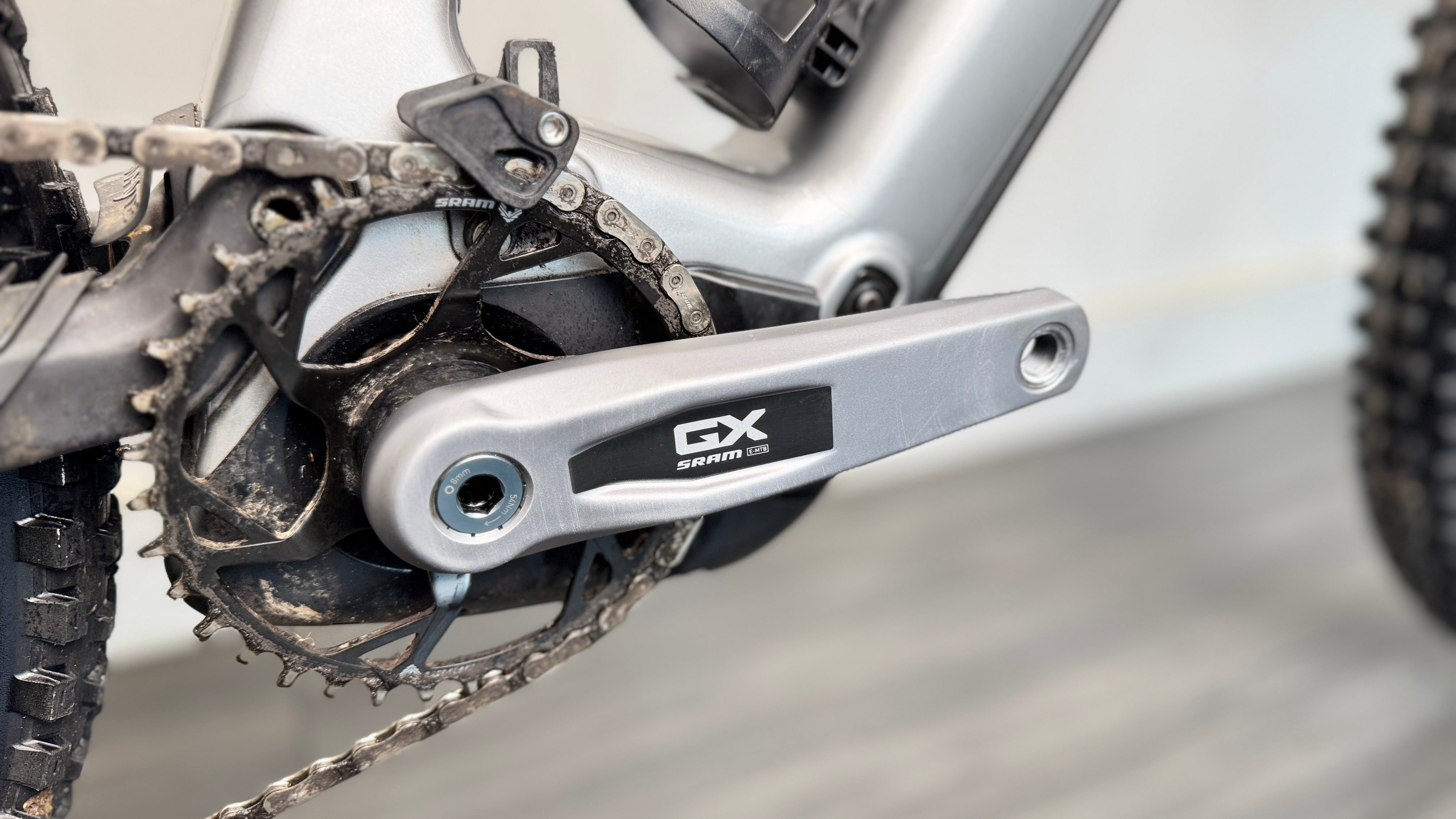 Whyte E-Lyte 150 RSX LARGE ELECTRIC Bike 2024 Gloss Silver/Matt UD Carbon AXS RRP £5000