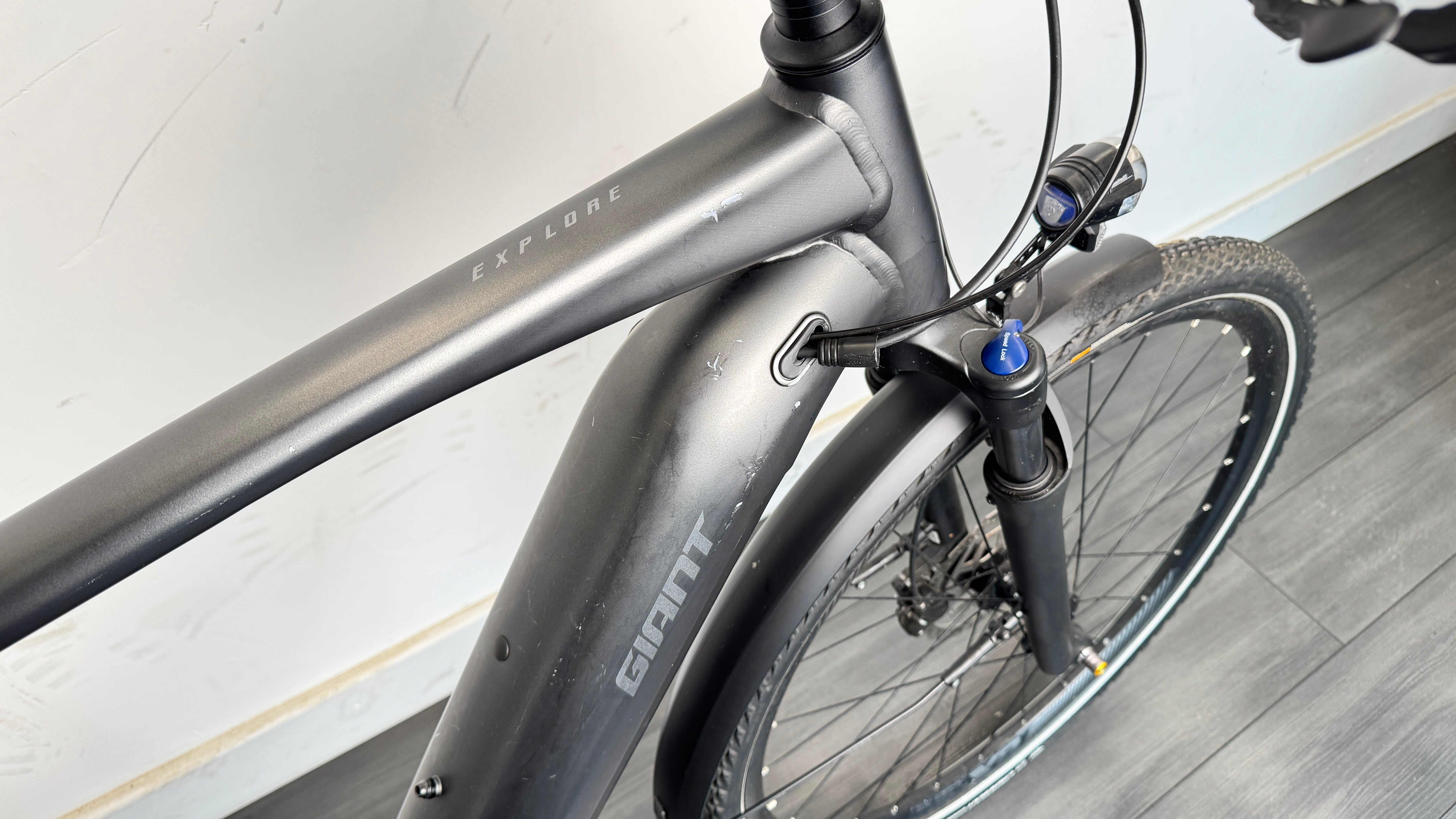 Giant Explore E+ 1 Trekking Bike 500 GTS XL Gunmetal Black RRP £2600