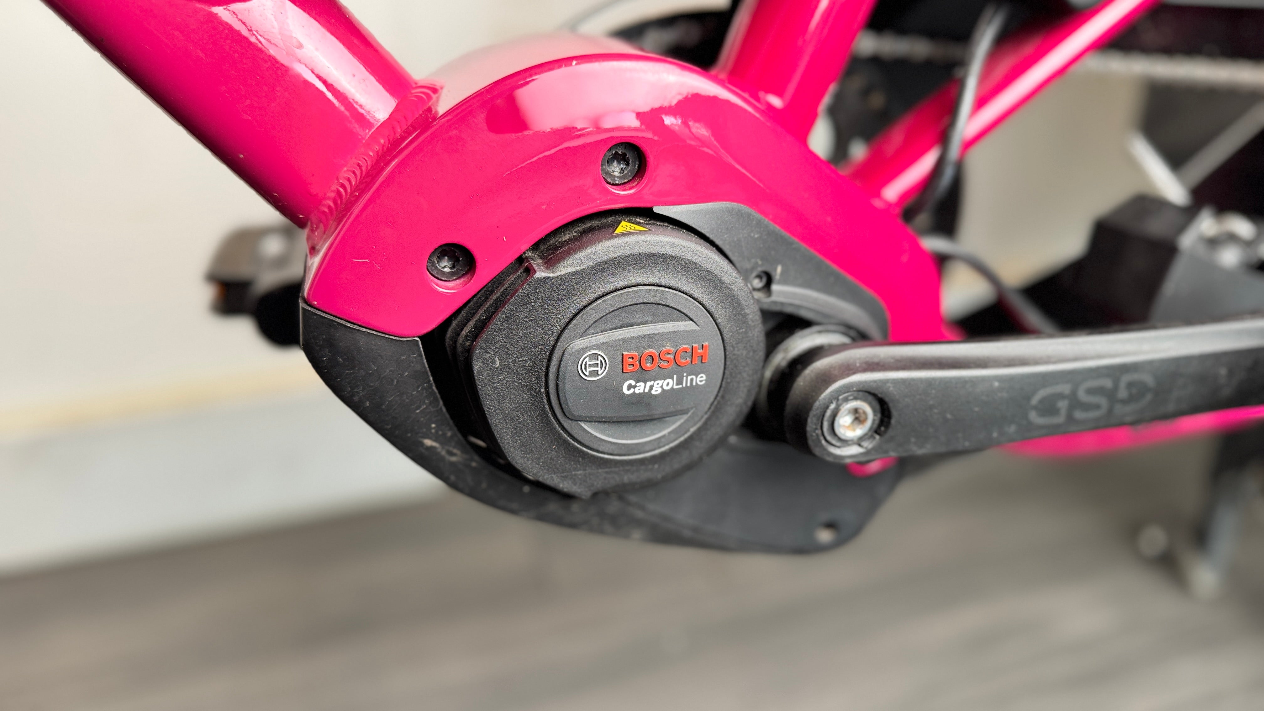 Tern GSD S10 Gen 2 LR Cargo Electric Bike Dragonfruit Clubhouse Storm box Steps 230 miles