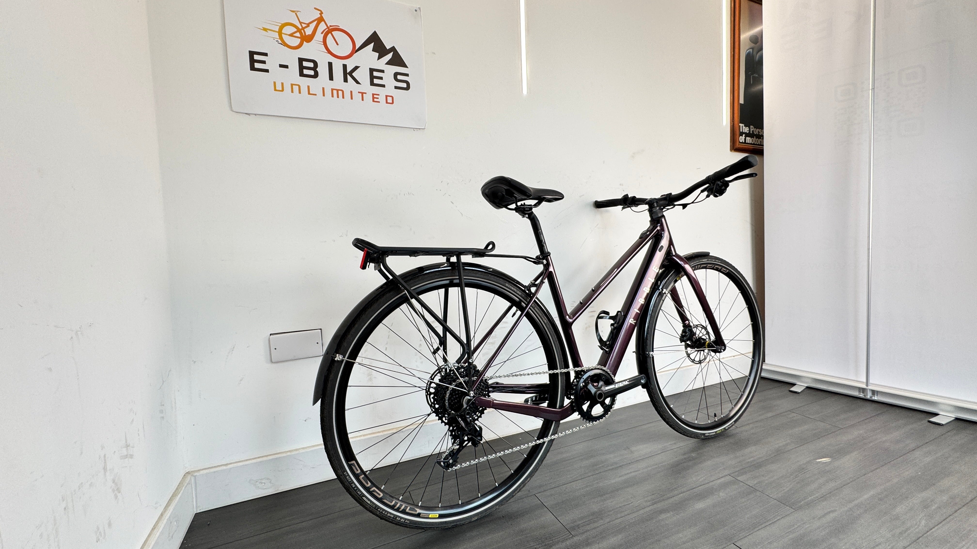 Ribble Hybrid AL e Step Through SMALL lightweight Electric Bike 63 miles with Pannier Bag