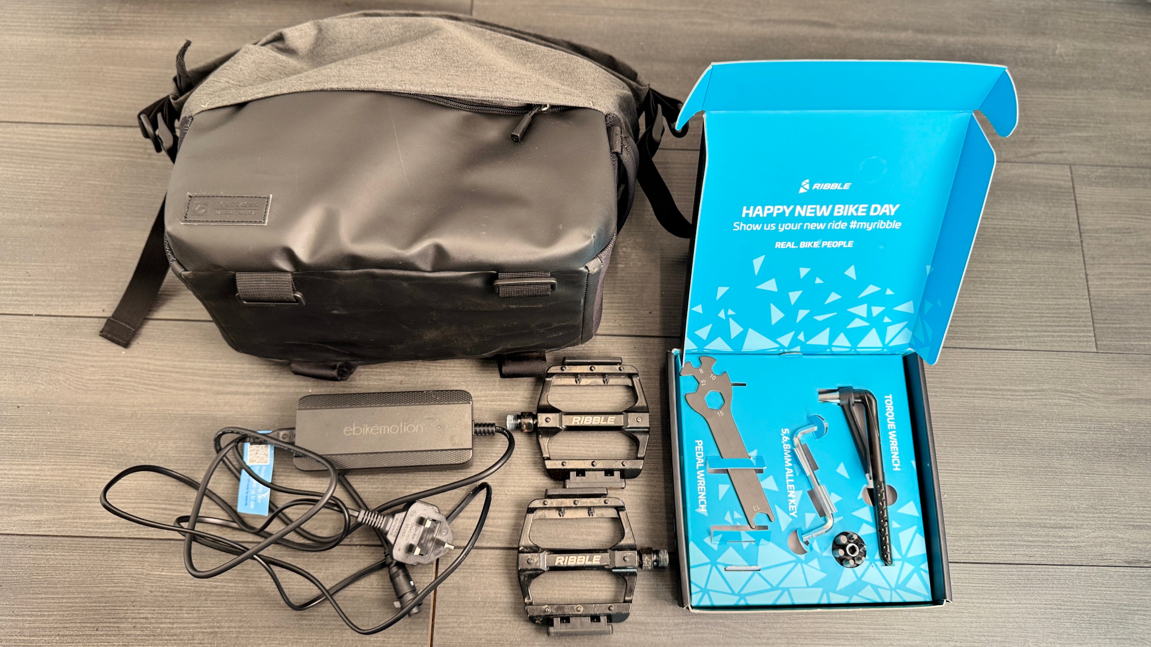 Ribble Hybrid AL e Step Through SMALL lightweight Electric Bike 63 miles with Pannier Bag