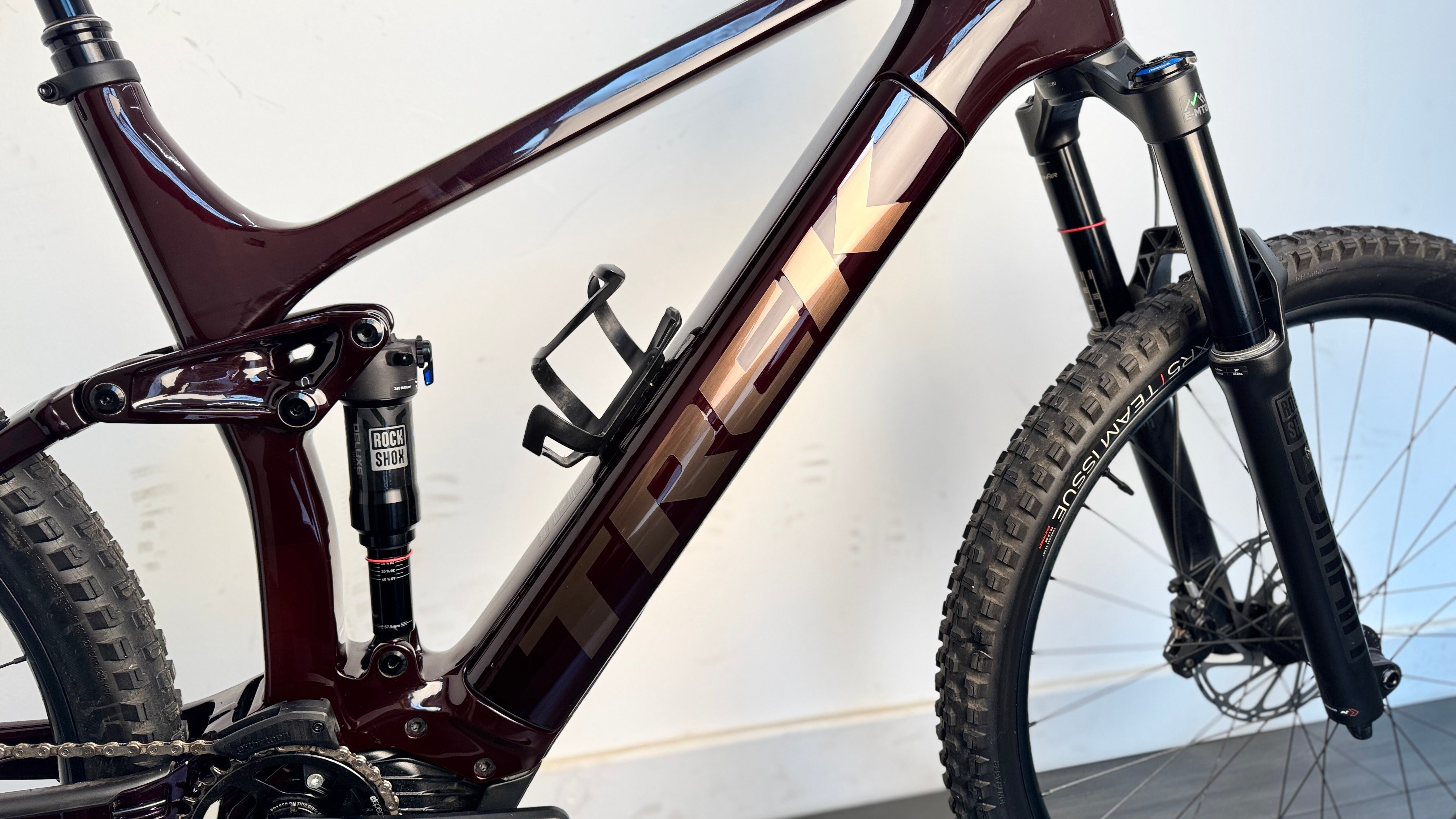 Trek Rail 9.7 SLX/XT Carbon Extra Large Bosch 750Wh Gen 4 Carbon Smoke Red RRP £5k