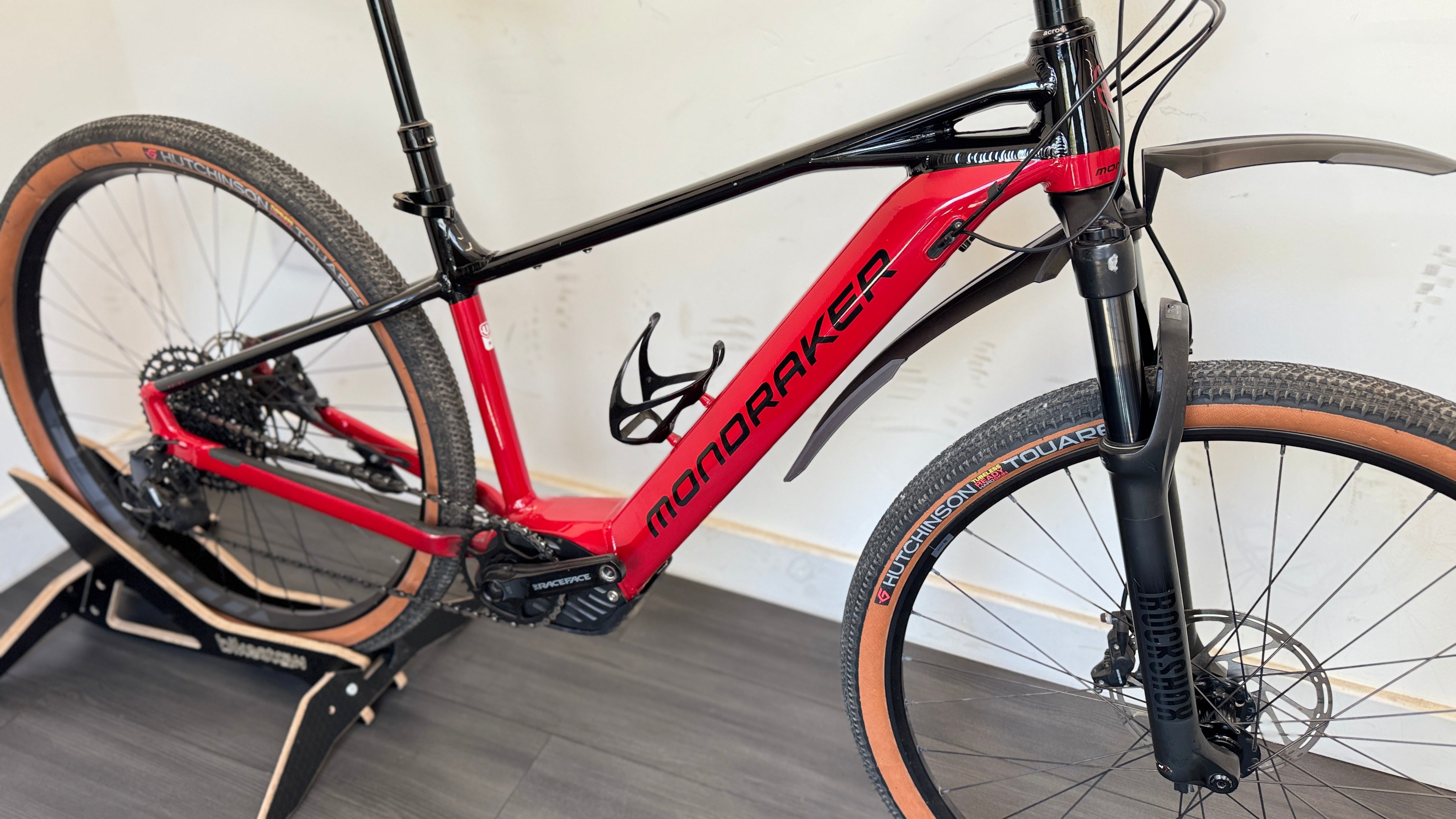 Mondraker Prime R MEDIUM Electric Bike 750Wh Bosch Kiox 300 29er 3951 miles