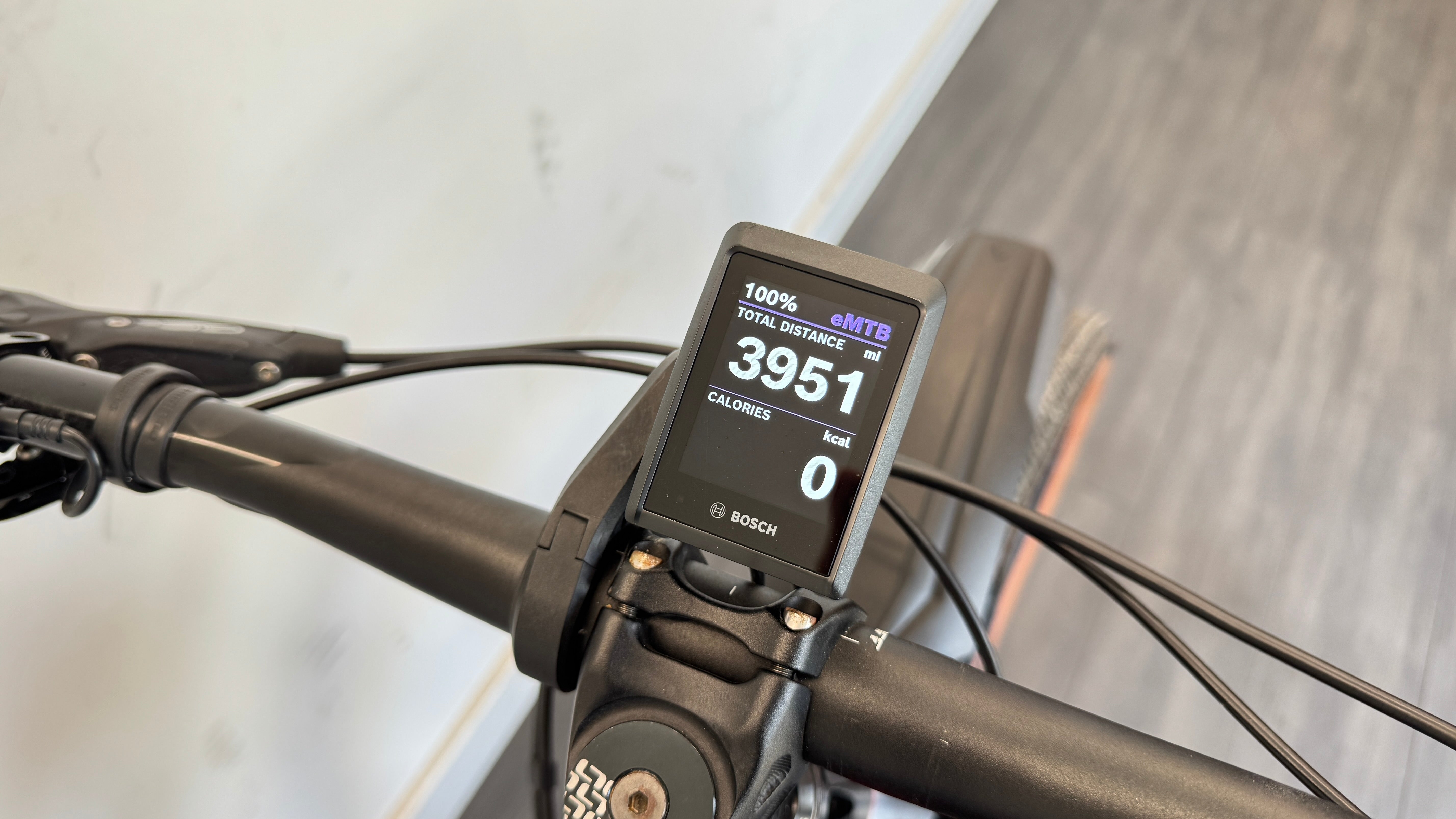Mondraker Prime R MEDIUM Electric Bike 750Wh Bosch Kiox 300 29er 3951 miles