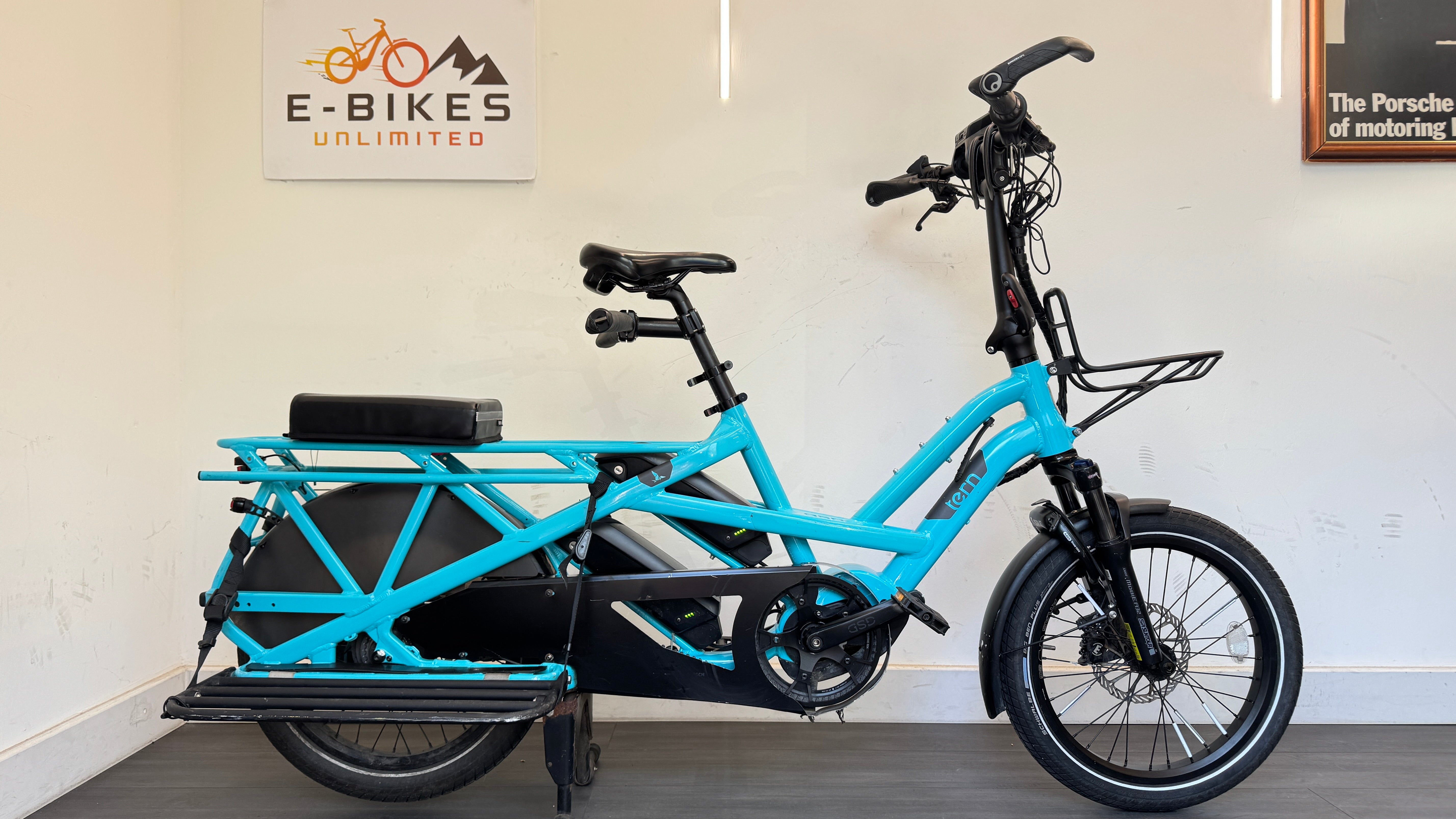 Tern GSD S00 Gen 2 1000 Wh Bosch Nyon Cargo Bike Beetle Blue Front Rack Belt Drive Enviolo Sidekick Hold panniers