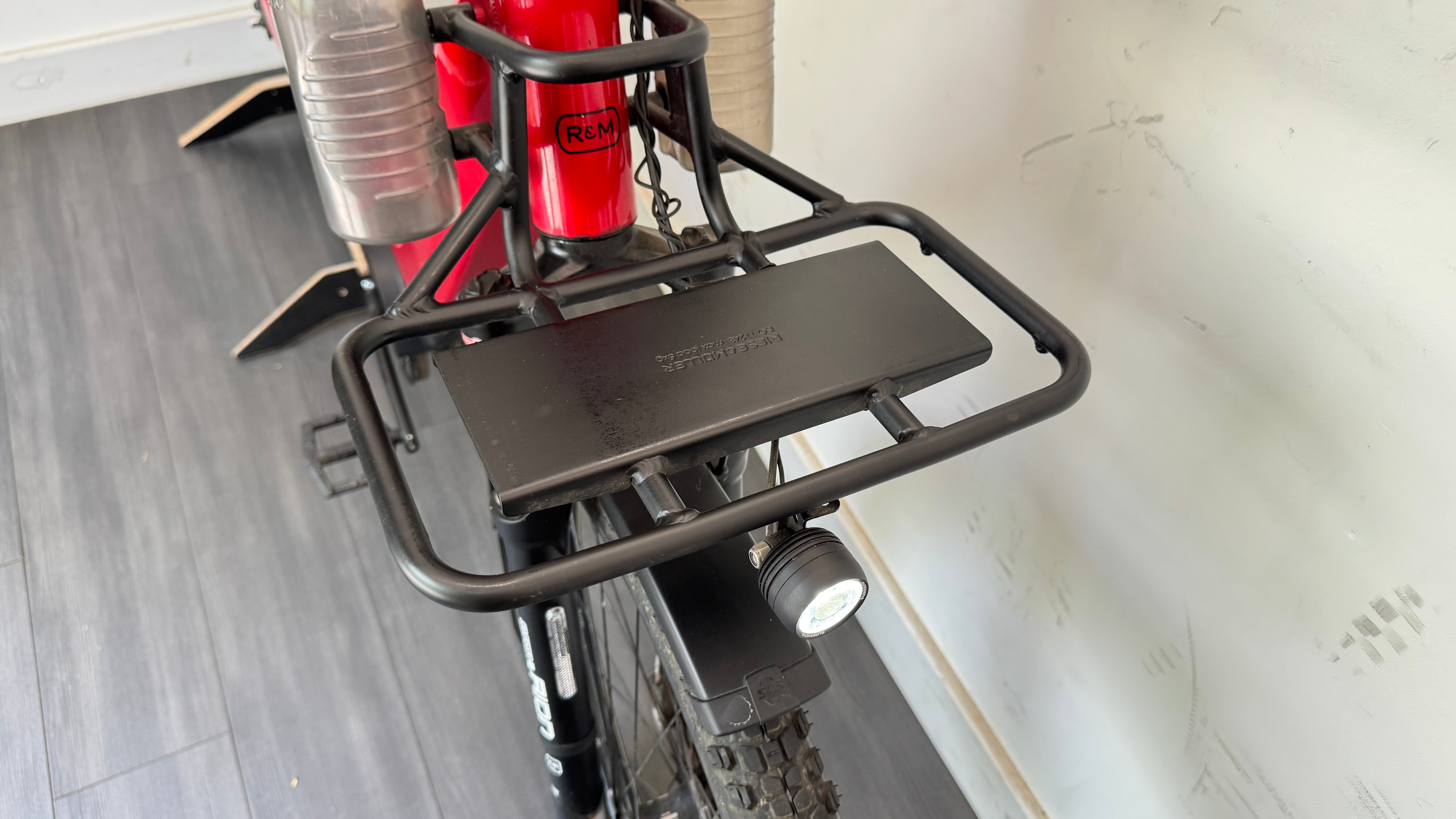 Riese & Muller Nevo III G4 51cm MEDIUM Dynamic Red Nyon Enviolo Belt Drive Electric Bike 625Wh