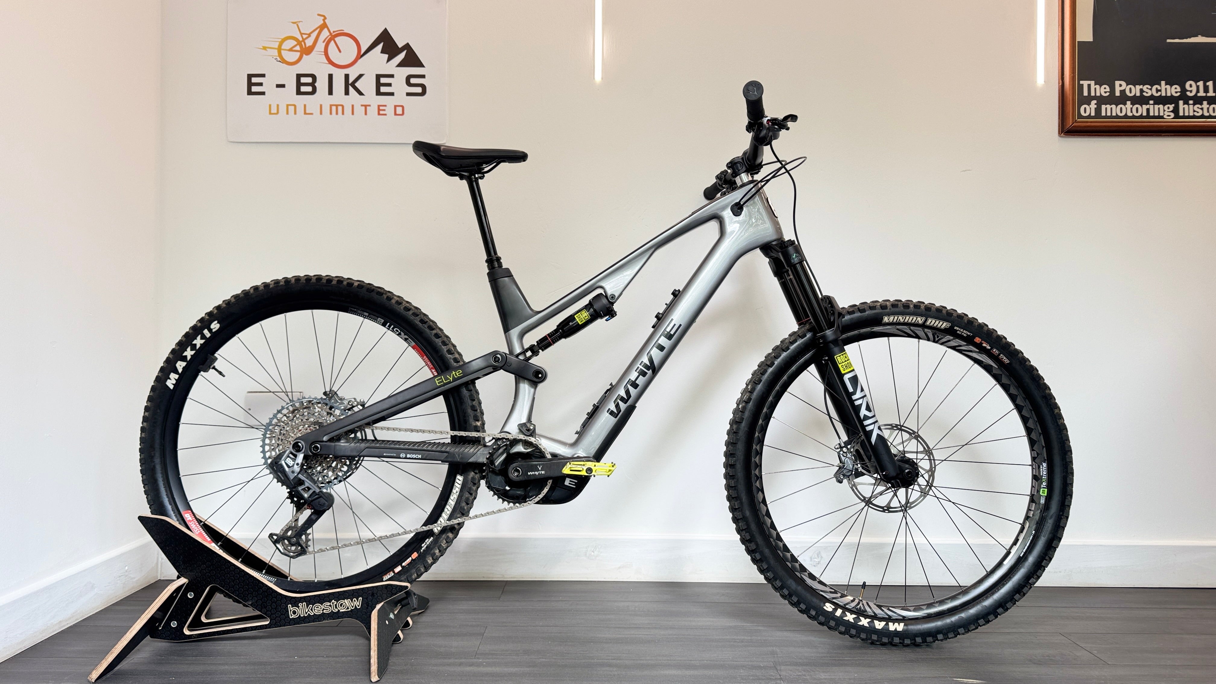 2024 Whyte E-Lyte 150 RSX LARGE Electric Bike 2024 Gloss Silver/Matt UD Carbon DT Swiss