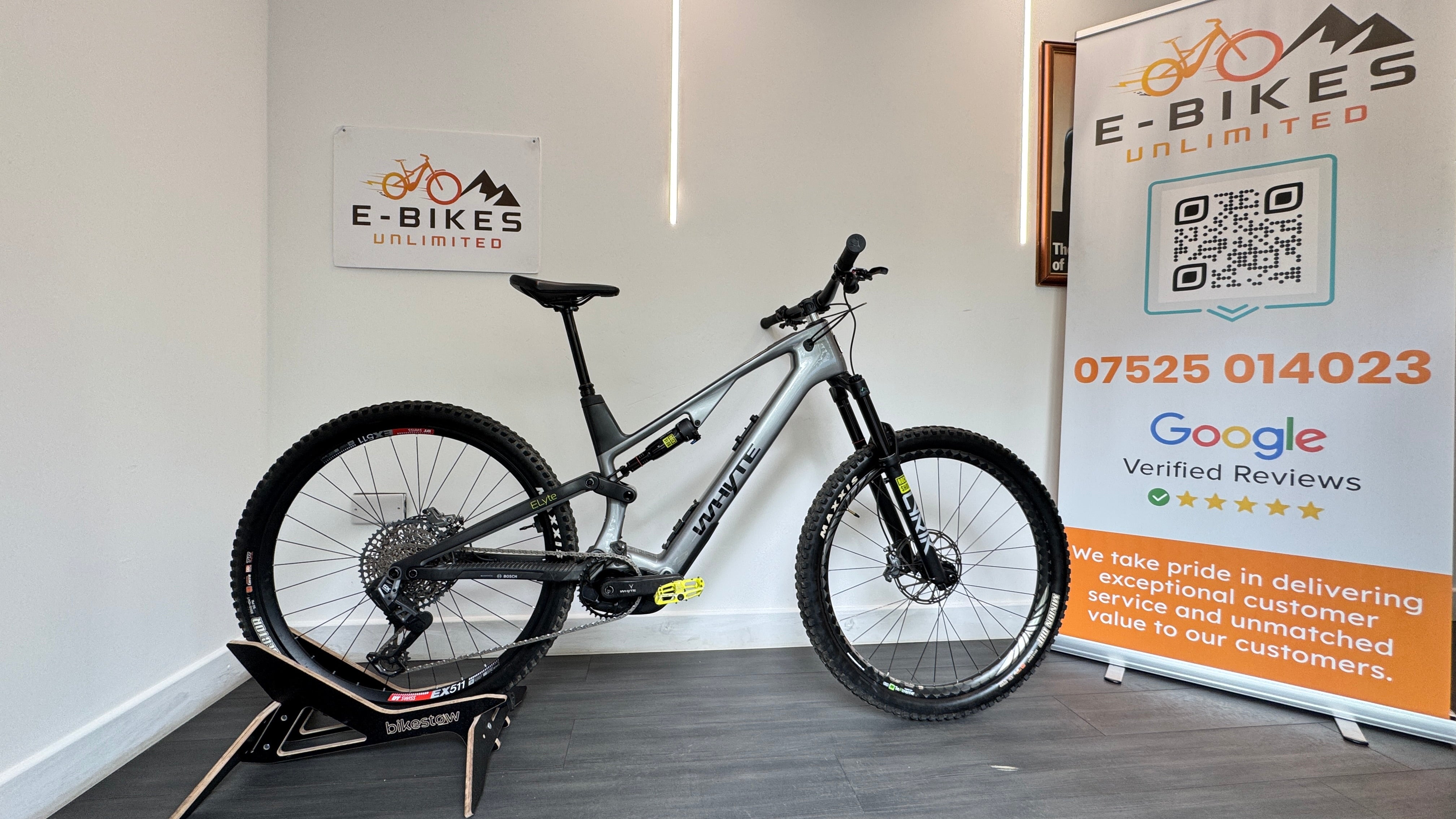 2024 Whyte E-Lyte 150 RSX LARGE Electric Bike 2024 Gloss Silver/Matt UD Carbon DT Swiss