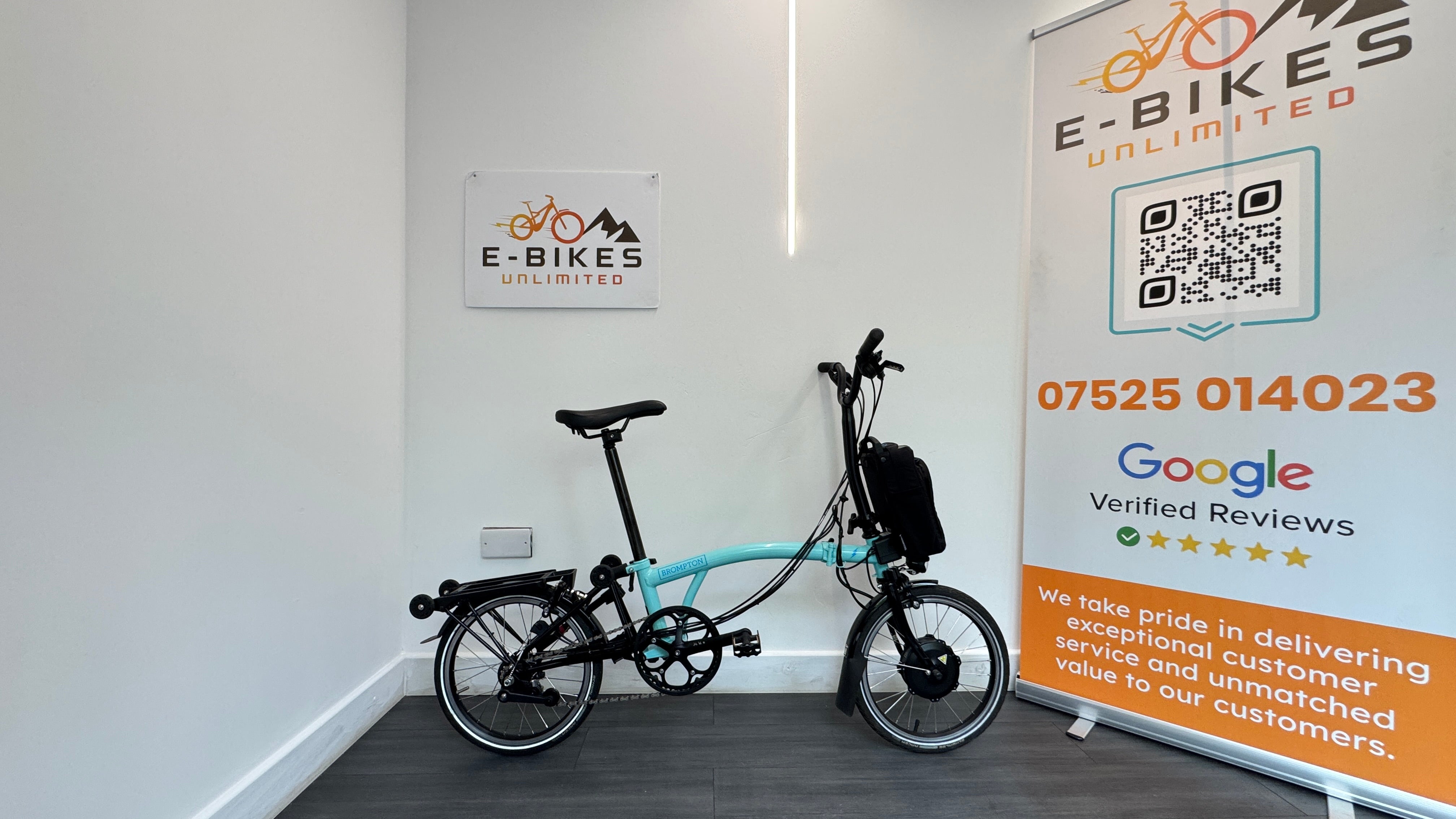 Brompton E-Bike Steel M6L Folding Electric Bike Turkish Green/Black and Rear Rack Excellent condition