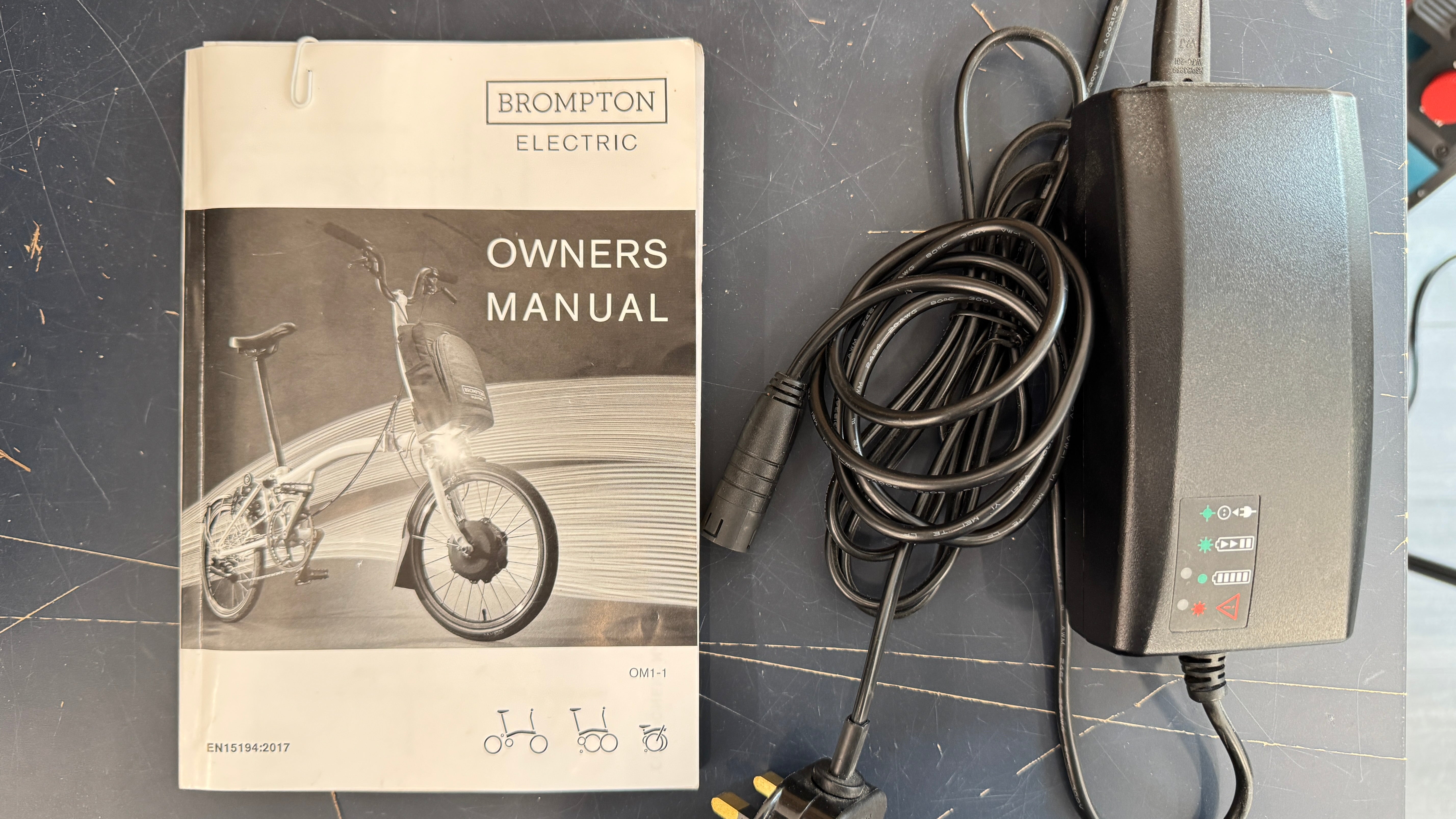 Brompton E-Bike Steel M6L Folding Electric Bike Turkish Green/Black and Rear Rack Excellent condition