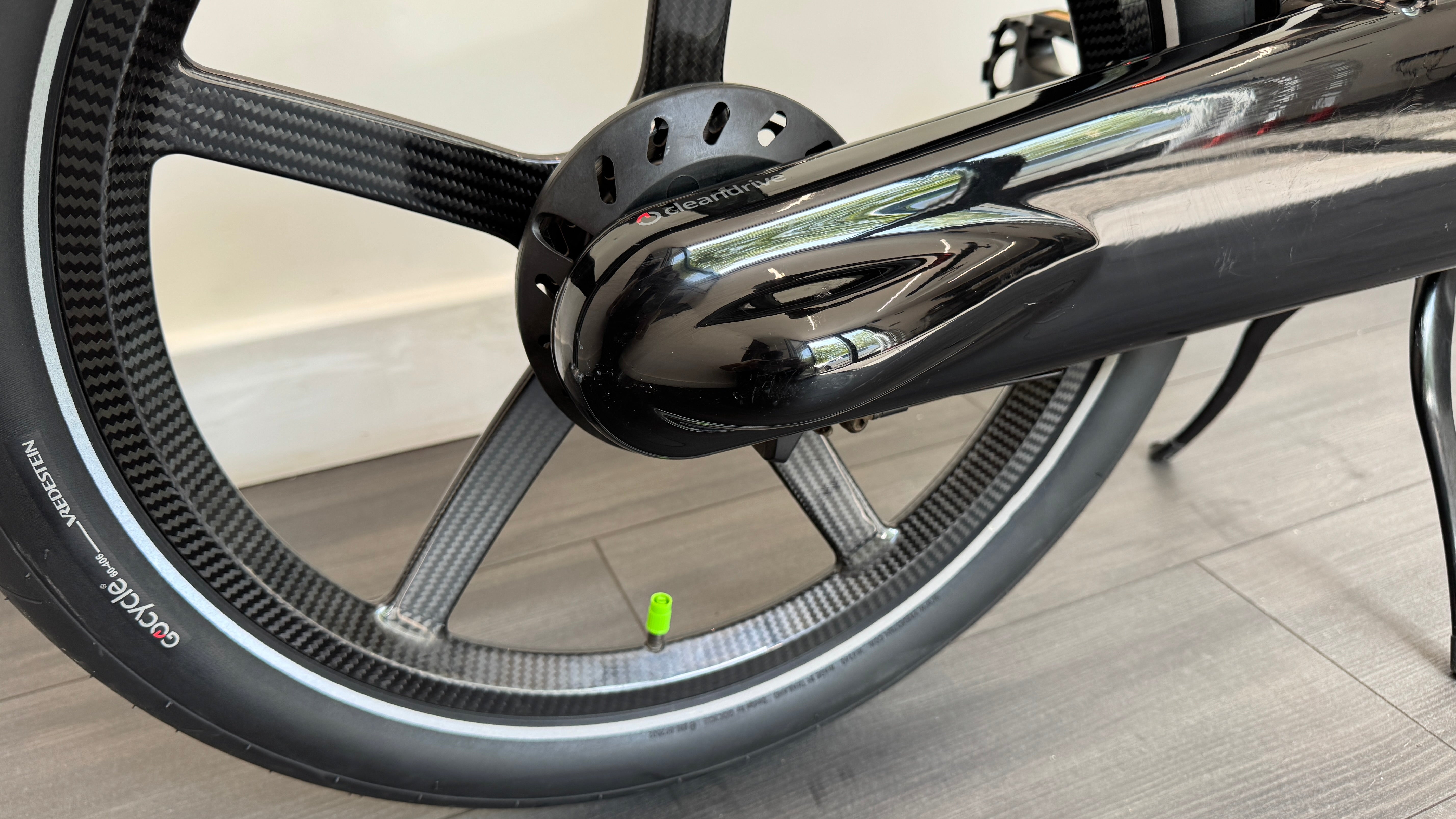 Gocycle G4i+ Carbon Fibre Black Folding Electric bike AVAILABLE NOW RRP £5500