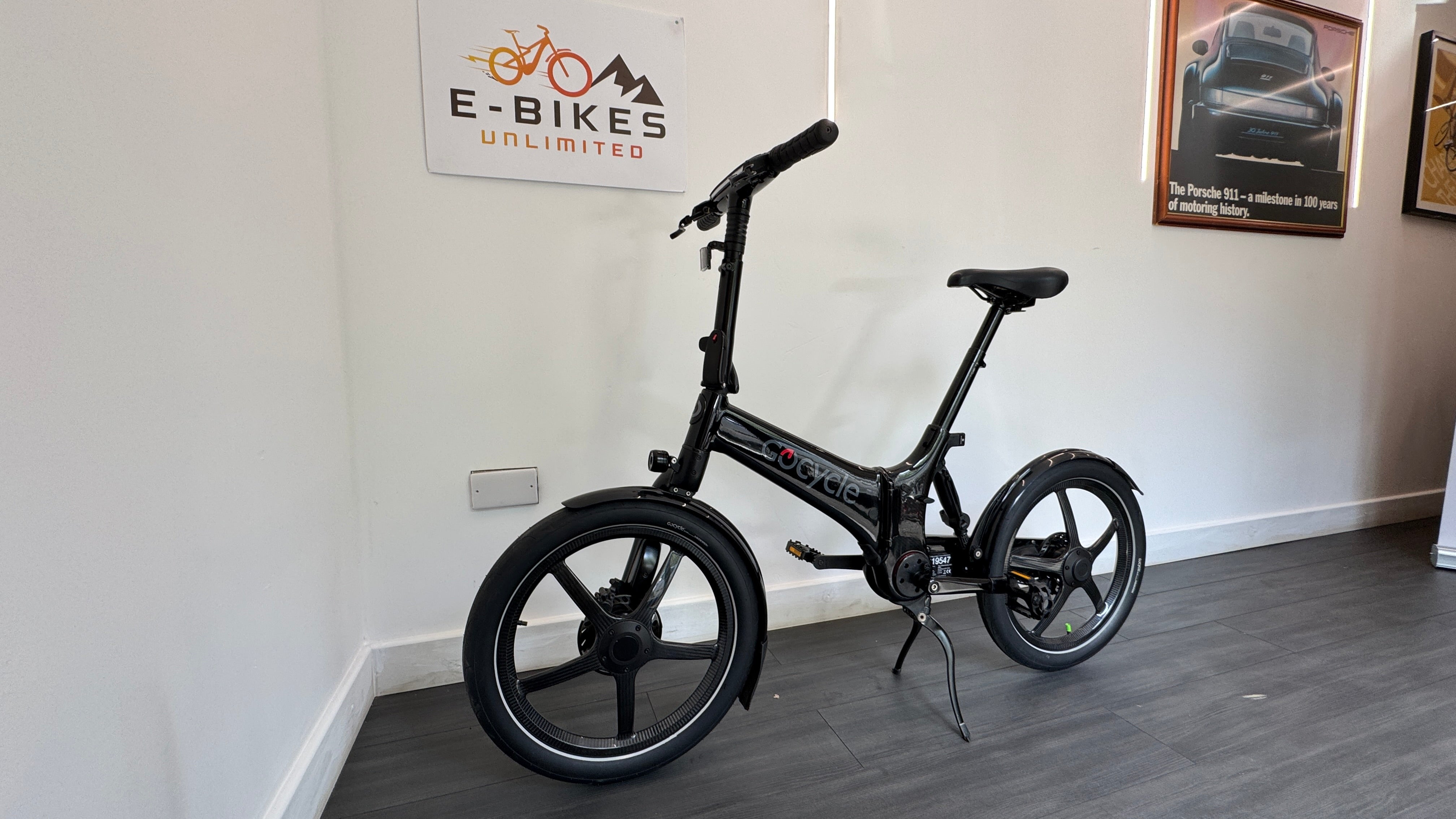 Gocycle G4i+ Carbon Fibre Black Folding Electric bike AVAILABLE NOW RRP £5500