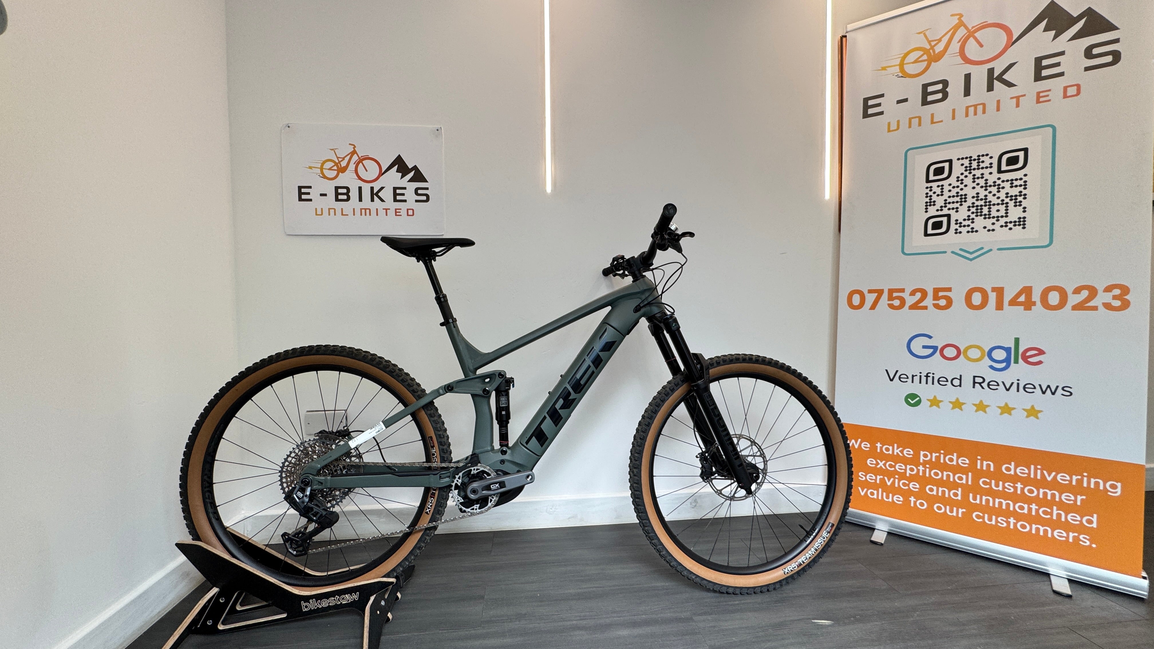2024 Trek Rail 8 GX AXS EXTRA LARGE XL Electric Mountain Bike in Keswick Green ONLY 49 miles