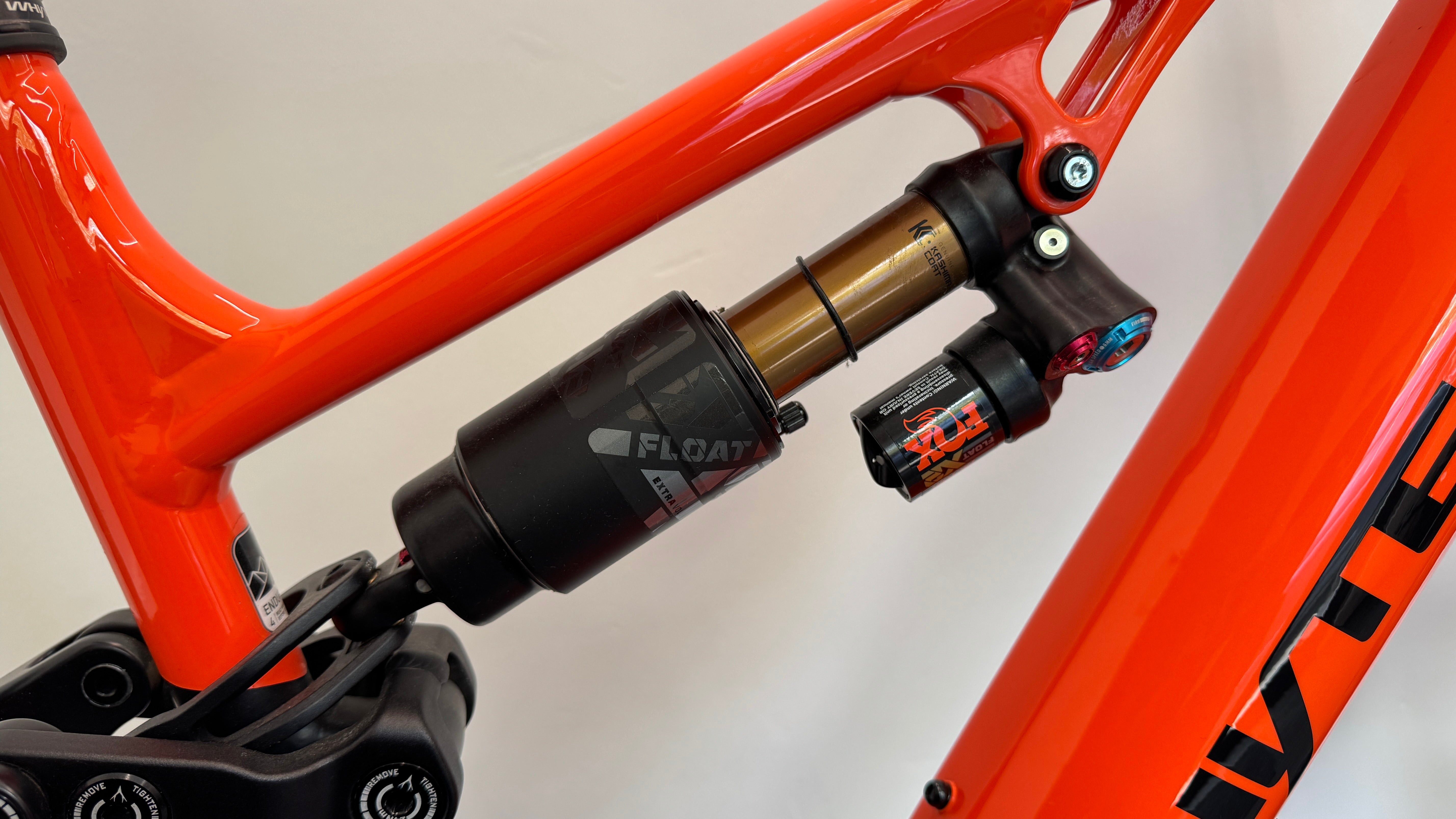 2025  Whyte E-180 RSX 29er/27.5 LARGE Electric Mountain Bike - Gloss Orange/Matt Black ONLY 60 miles