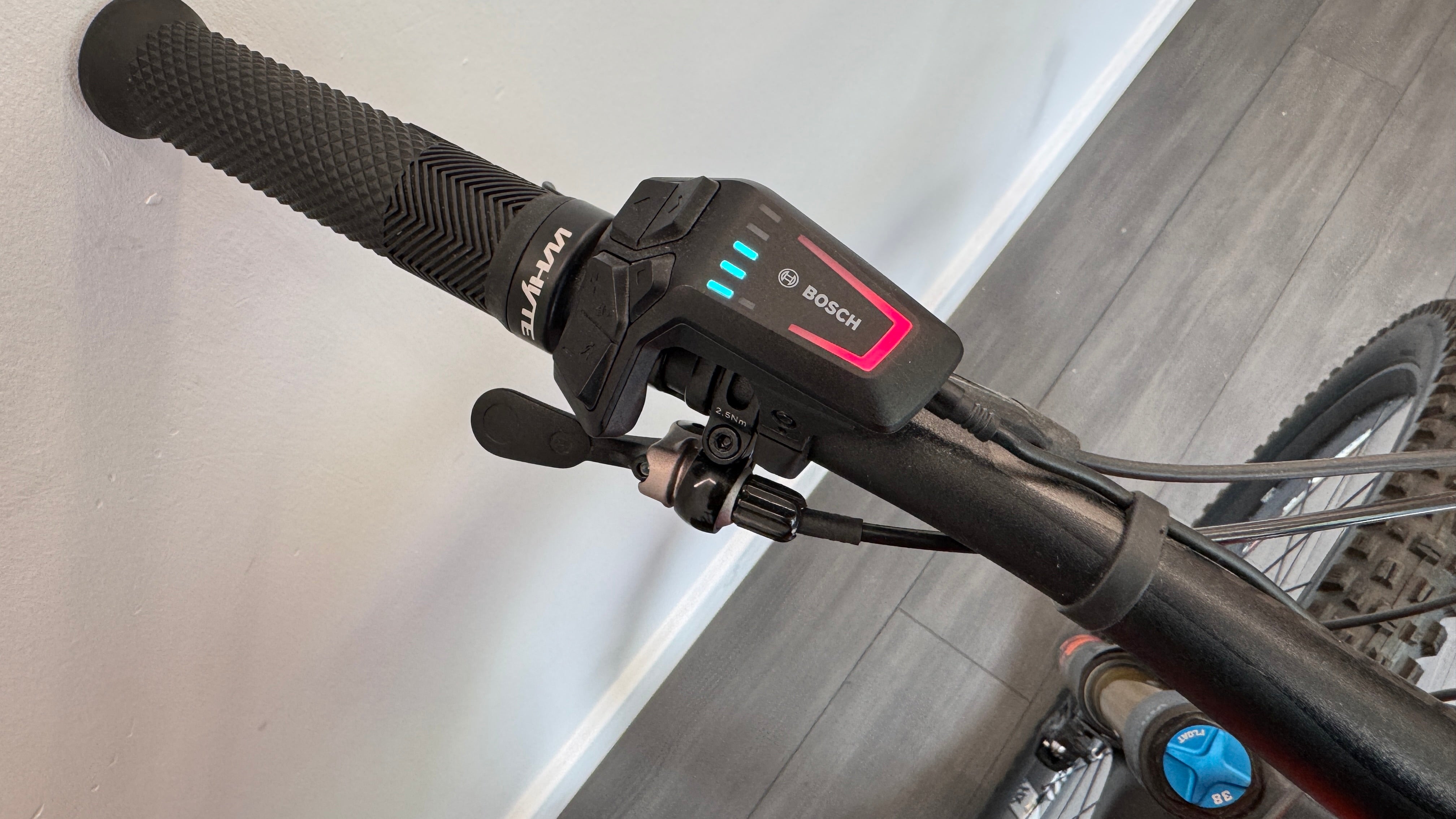2025  Whyte E-180 RSX 29er/27.5 LARGE Electric Mountain Bike - Gloss Orange/Matt Black ONLY 60 miles