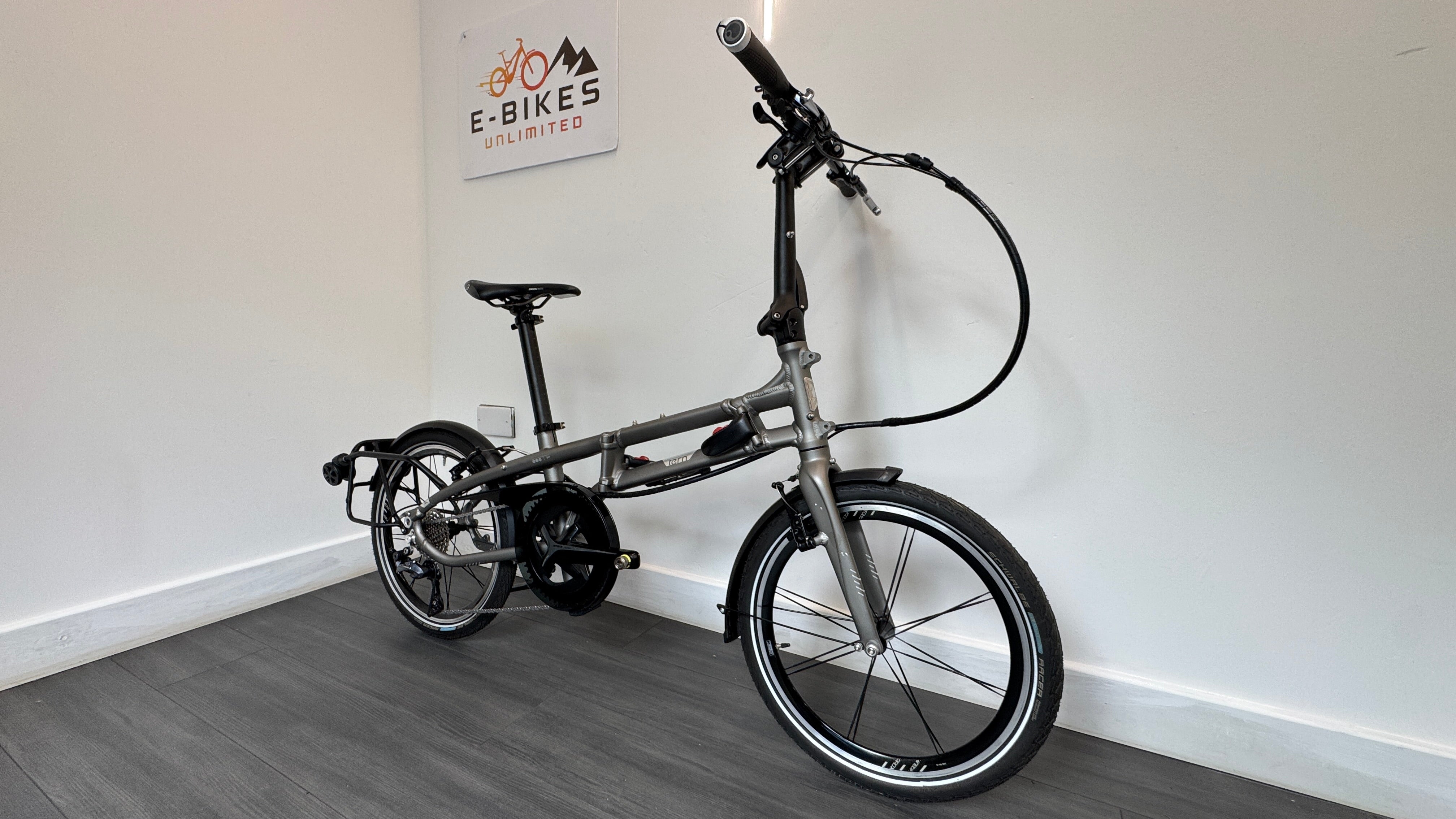Tern BYB S11 Folding Bike 20" wheels Matte Silver color Folding Bike