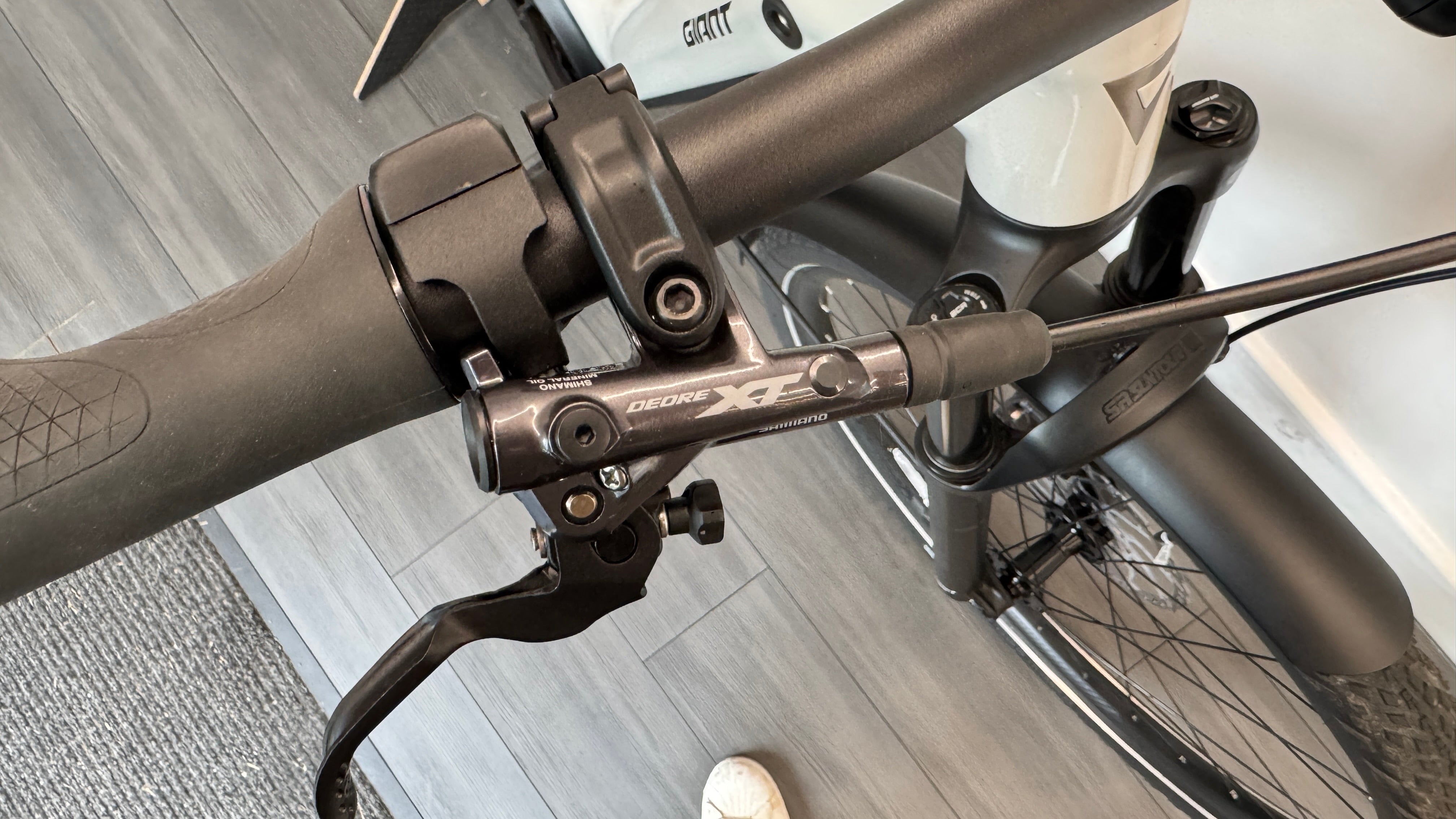 Giant Explore E+ 0 DD MEDIUM Electric Bike Enviolo Automatiq 800Wh battery Gates Carbon 116 miles Drive