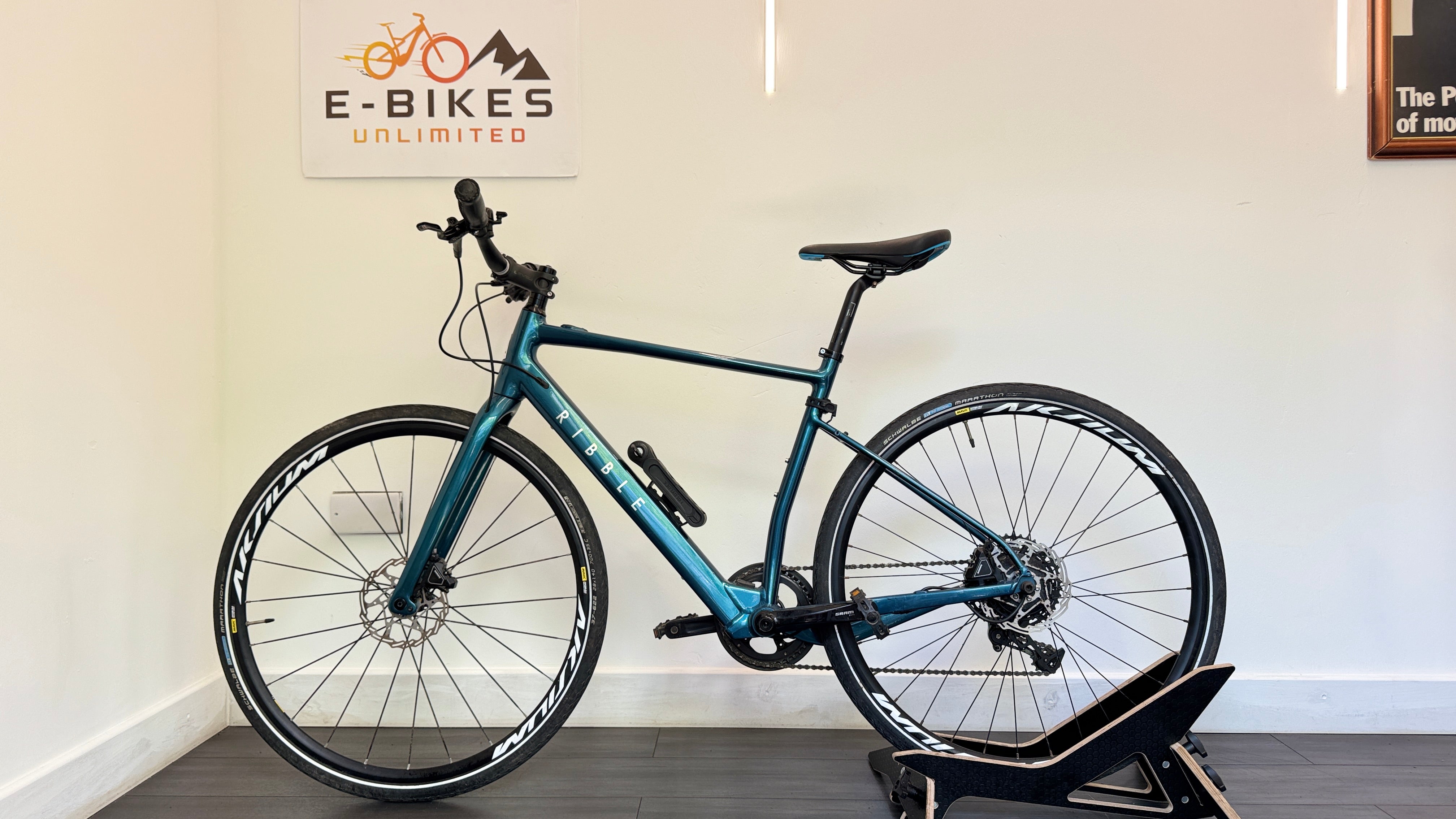 Ribble Al e hybrid MEDIUM Petrol Blue Electric Bike 753 miles Mahle X35 RRP £2950