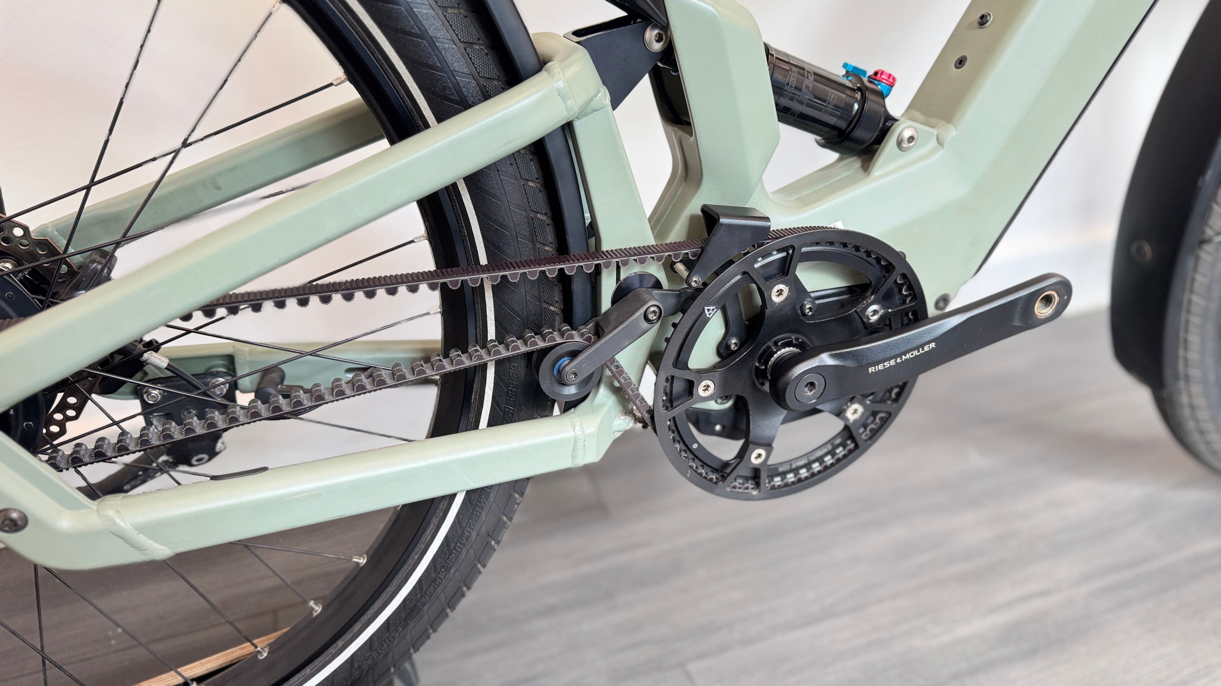 Riese & Muller Superdelite 51cm MEDIUM Enviolo Belt Drive Tundra Grey Double Battery Ebike Electric Bike