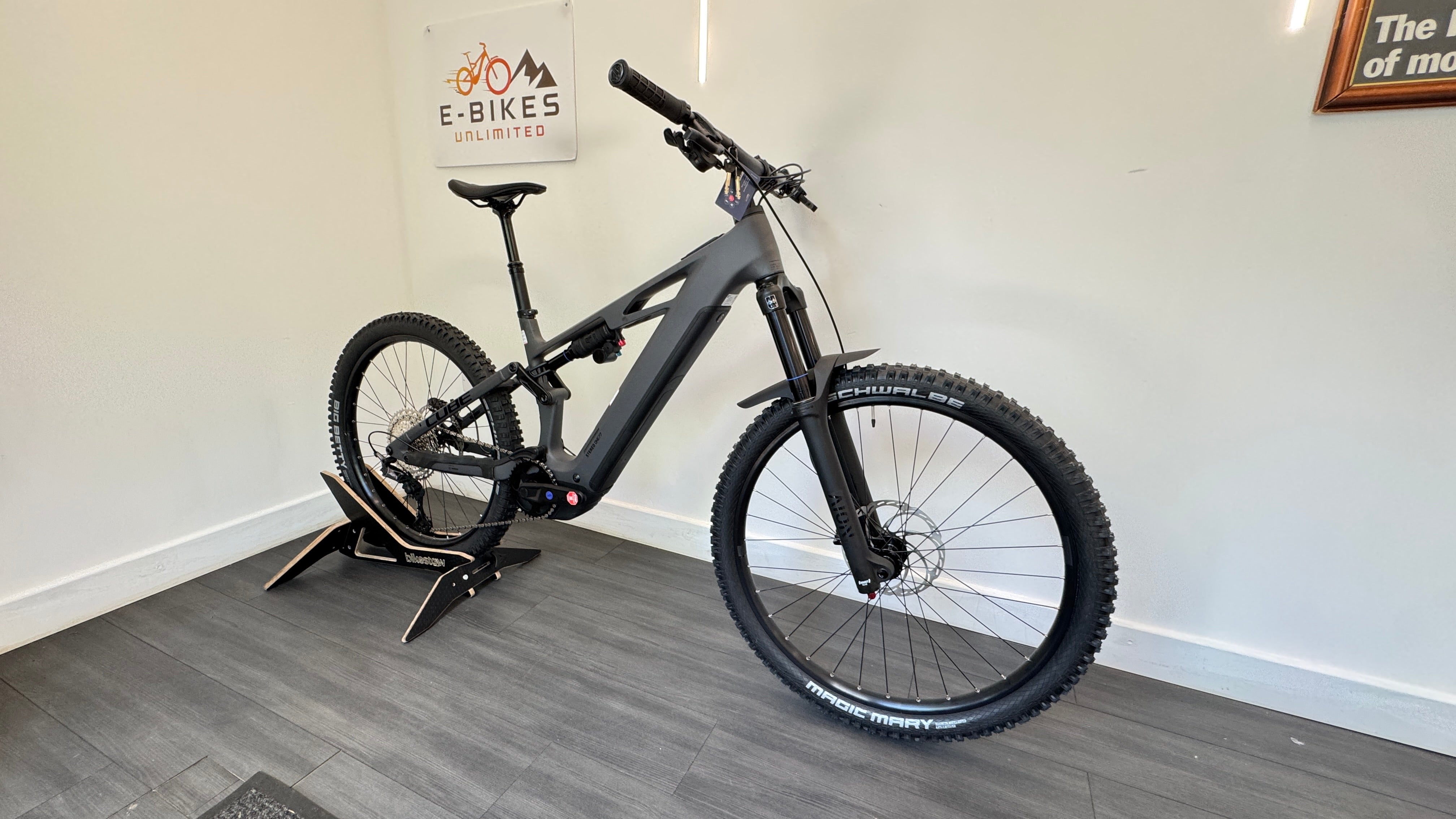 Cube Stereo Hybrid One77 LARGE HPC Race 800 2026 Electric Mountain Bike BRAND NEW RRP £3999