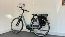 Load image into Gallery viewer, Gazelle Paris City Ebike SMALL 49cm step through C7+ HMB Bosch ebike
