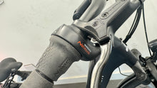 Load image into Gallery viewer, Raleigh Motus Grand Tour CrossBar Electric Bike MEDIUM 53cm BRAND NEW Ebike
