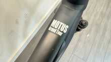 Load image into Gallery viewer, Raleigh Motus Grand Tour CrossBar Electric Bike MEDIUM 53cm BRAND NEW Ebike
