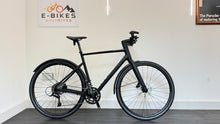 Load image into Gallery viewer, Scott Metrix 30 EQ Flat-Bar Road Bike BRAND NEW size LARGE 56cm
