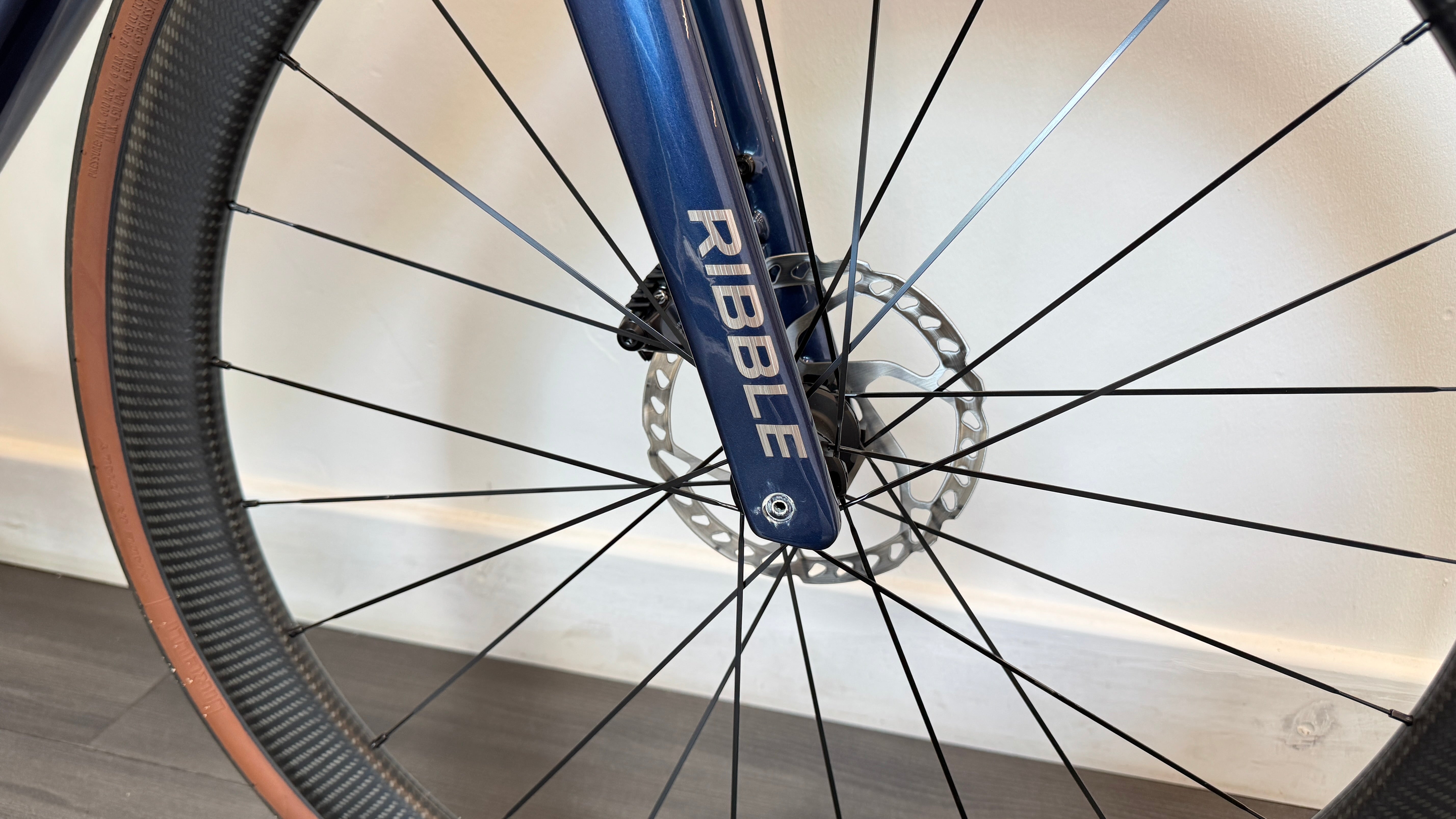 Ribble Allroad SL R e Blue MEDIUM Ultegra Di2 RRP £6099 Mahle X20 350Wh battery Mavic Cosmic SL45