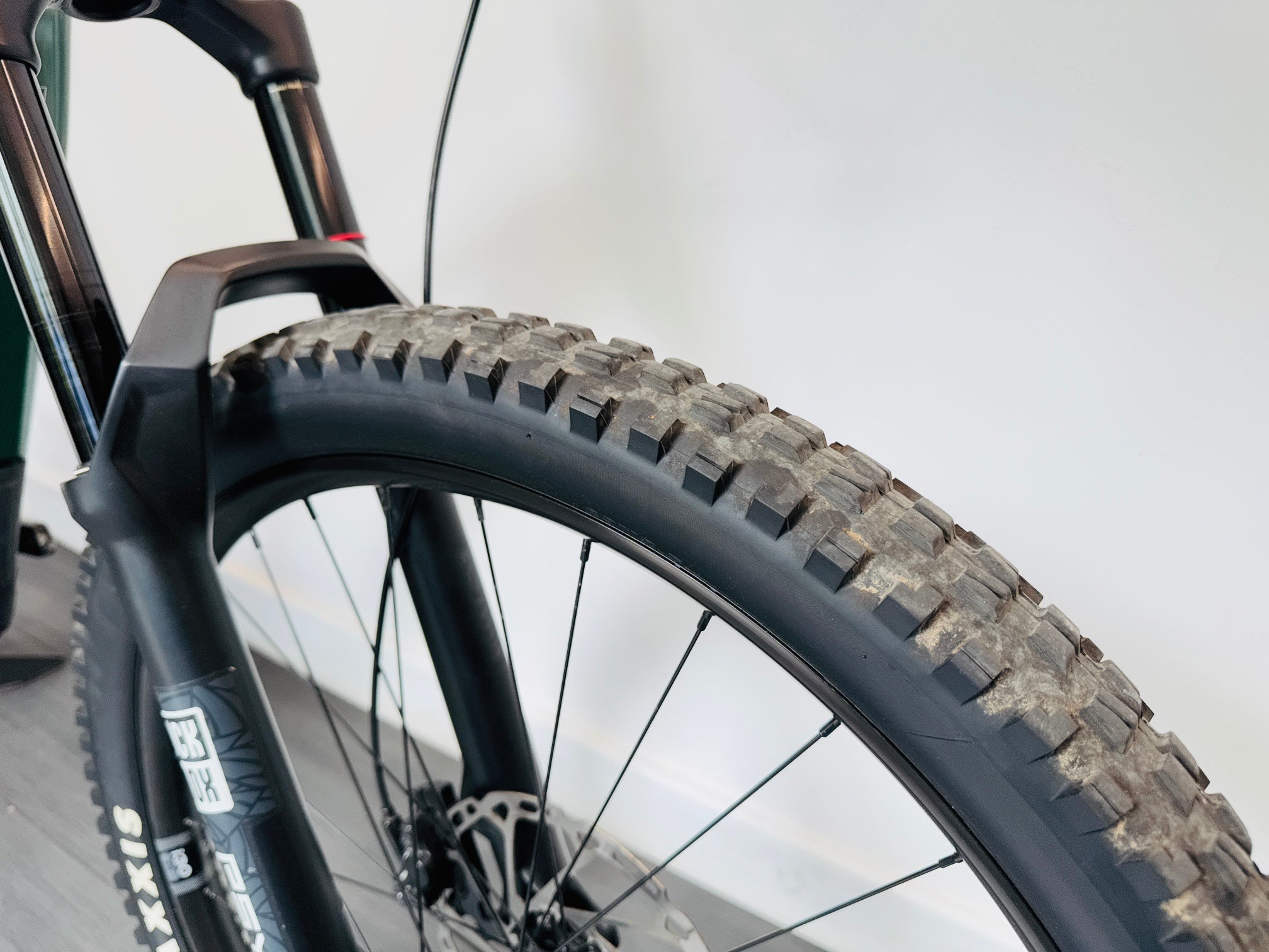 2025 Whyte Kado S V1 LARGE Electric Full Suspension Mountain Bike 600Wh 120Nm Bosch In Aston Green