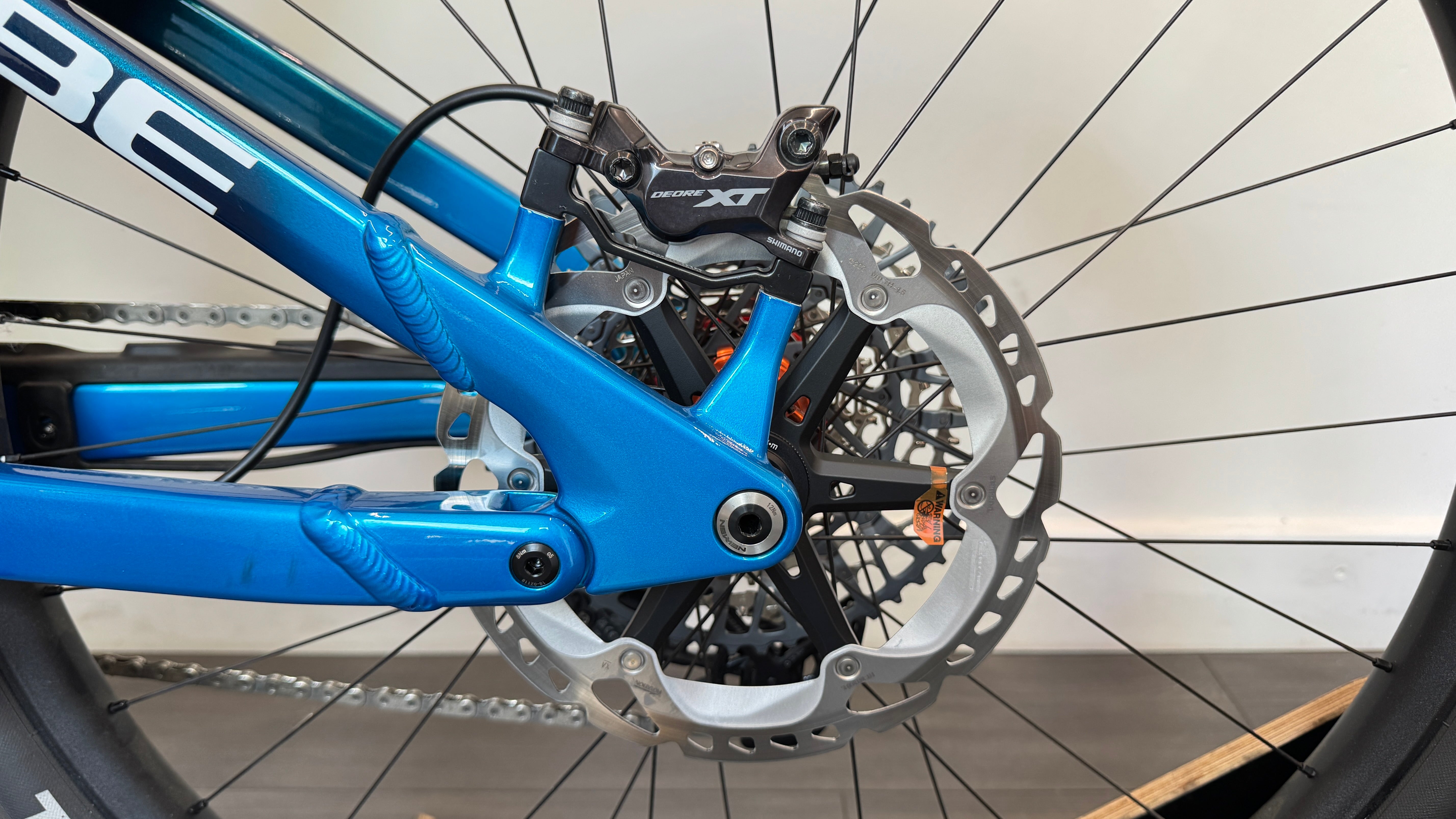 2025 Cube Stereo Hybrid ONE77 HPC XL Extra Large AT 800 Carbon Mountain Bike in Actionteam SRAM XO RRP £5200